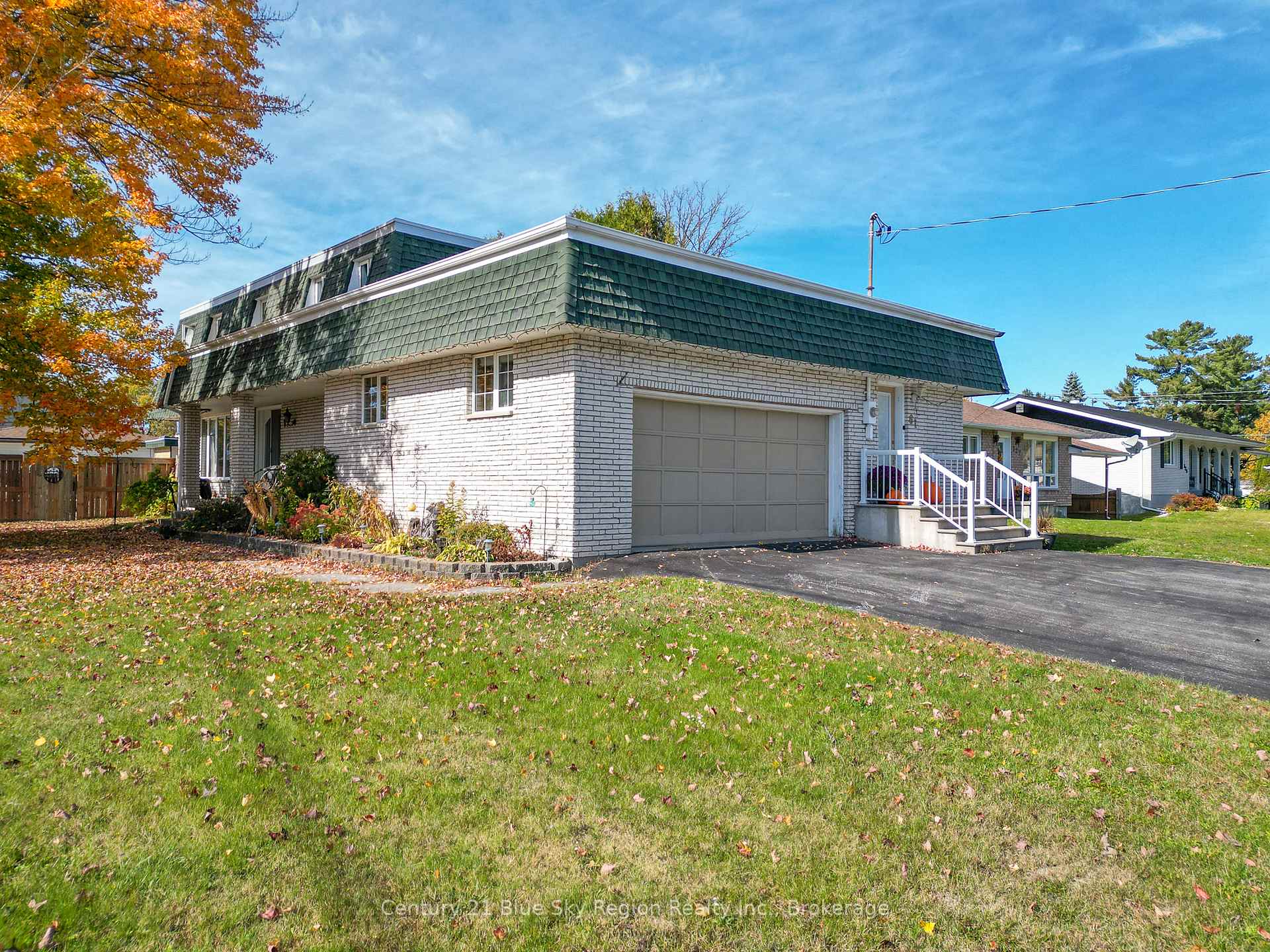 Photo 42 of 61 Third Street, West Nipissing, Sturgeon Falls — HOMEH