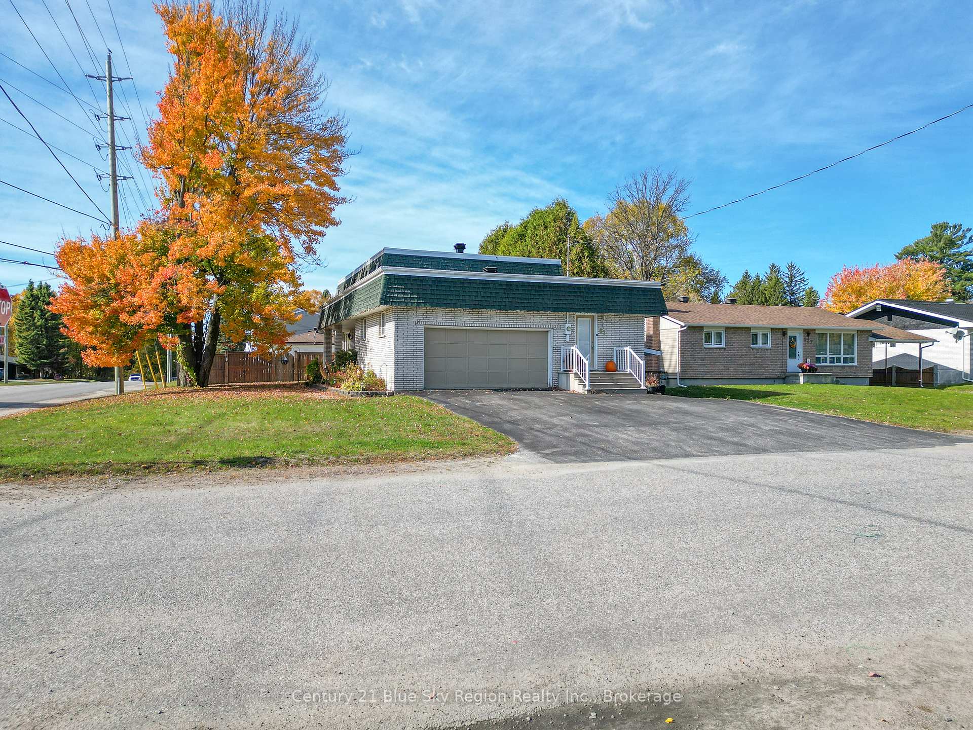 Photo 43 of 61 Third Street, West Nipissing, Sturgeon Falls — HOMEH