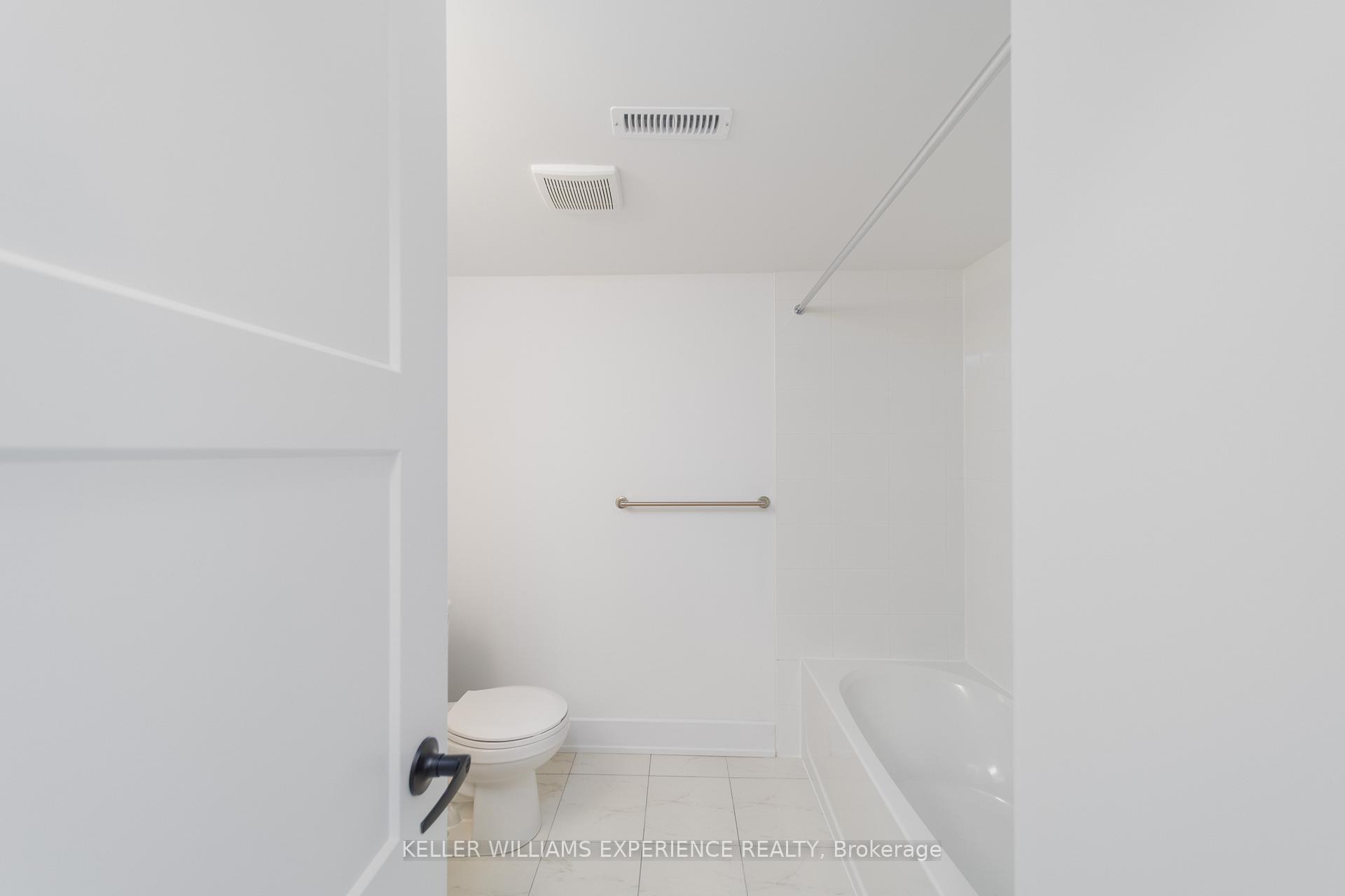 Photo 13 of Unit 5, 32 Wagon Lane, Barrie, Innis-Shore — HOMEH