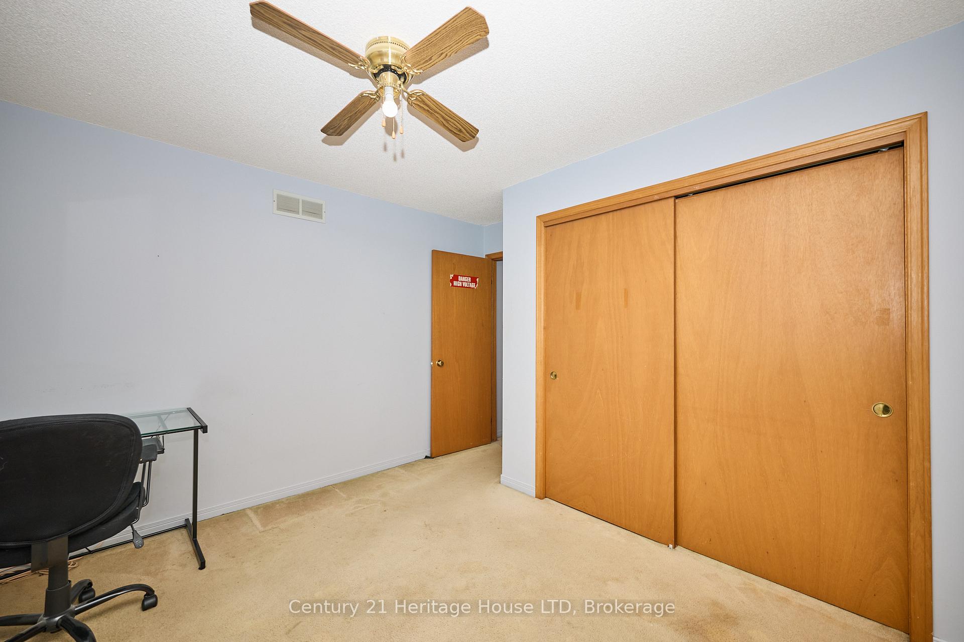 Photo 22 of 18 Bascary Crescent, St. Catharines, Rykert/Vansickle — HOMEH