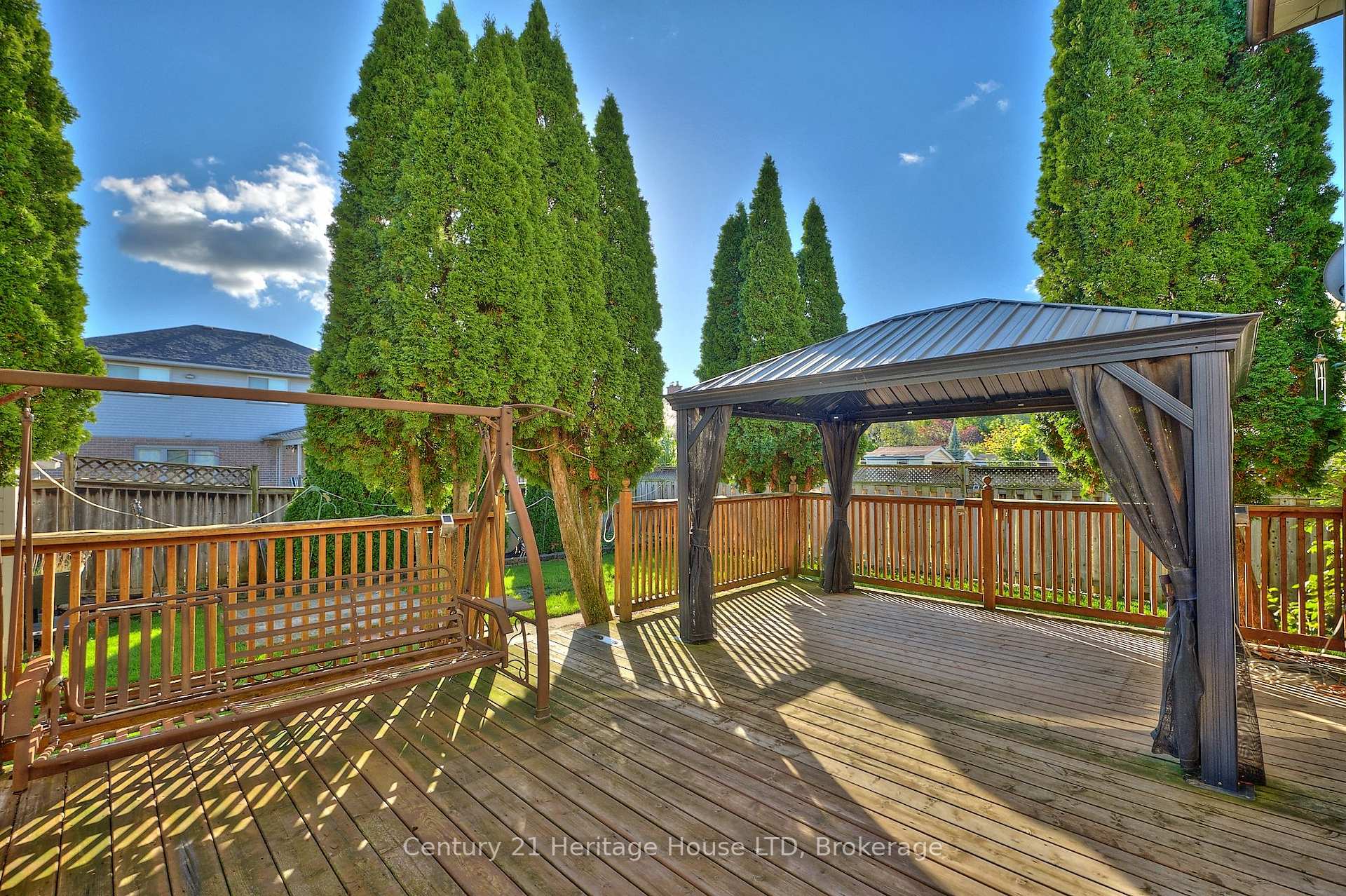 Photo 35 of 18 Bascary Crescent, St. Catharines, Rykert/Vansickle — HOMEH