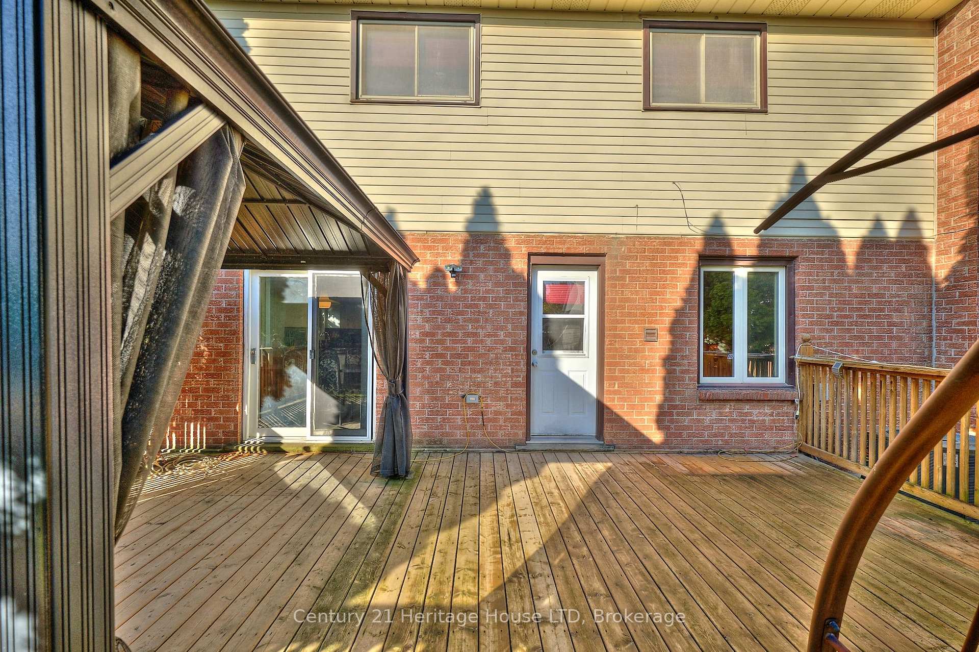 Photo 36 of 18 Bascary Crescent, St. Catharines, Rykert/Vansickle — HOMEH