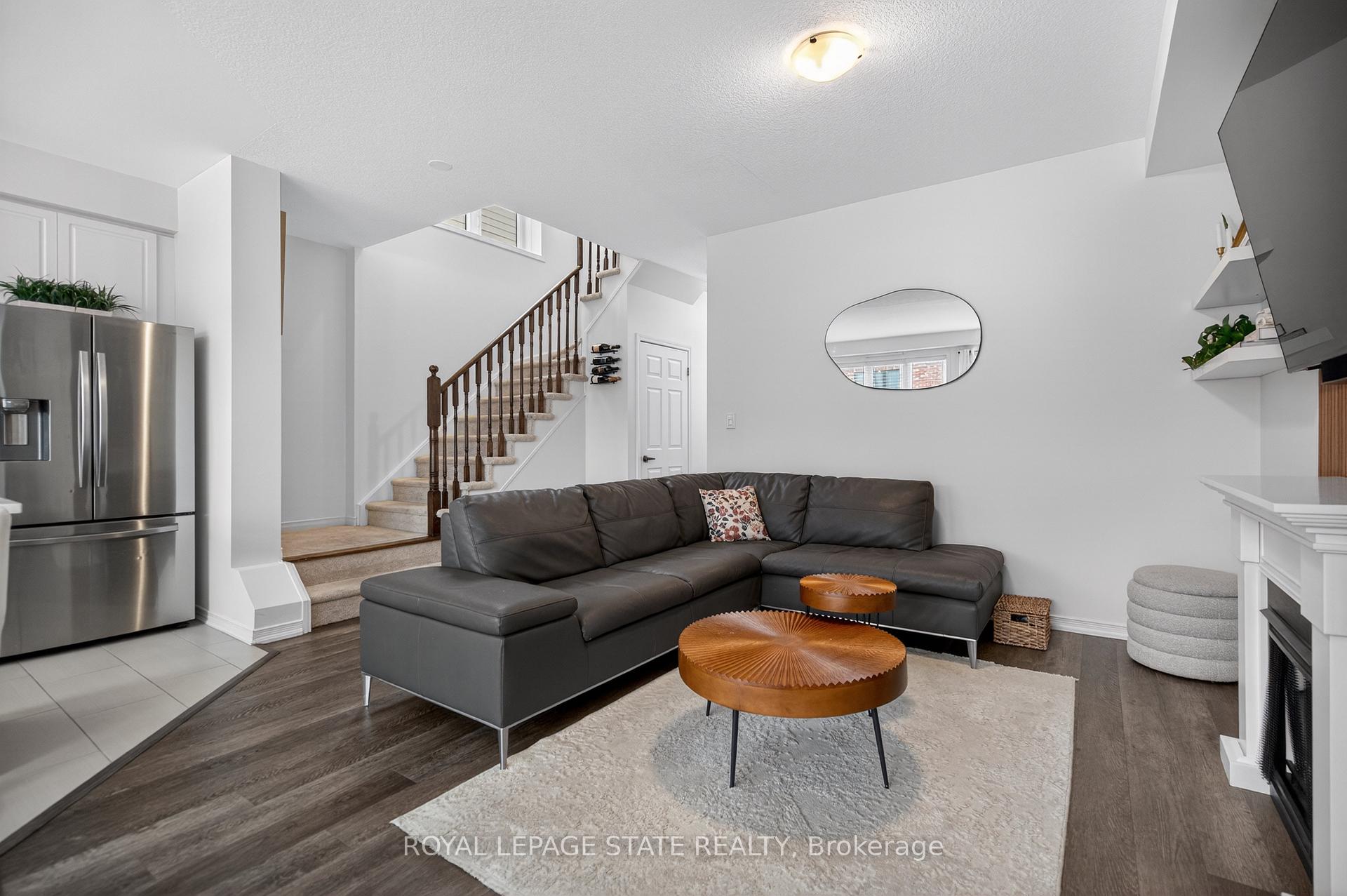Photo 8 of 50 Kelso Drive, Haldimand — HOMEH