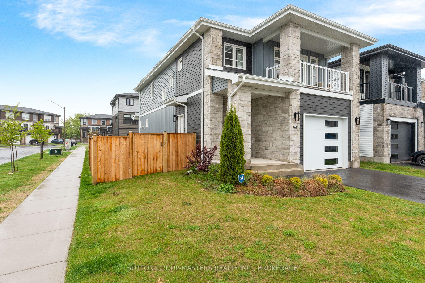Photo 2 of 11 Walden Pond Drive, Loyalist, Amherstview — HOMEH