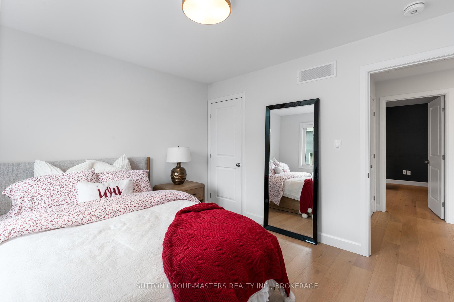 Photo 24 of 11 Walden Pond Drive, Loyalist, Amherstview — HOMEH