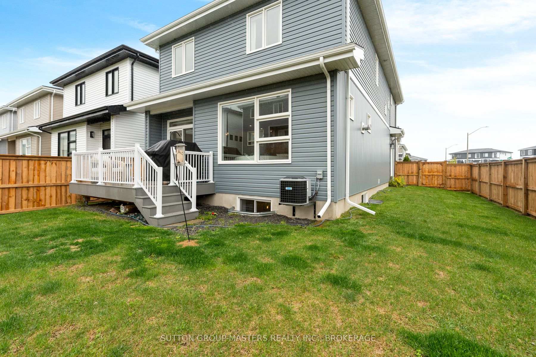 Photo 36 of 11 Walden Pond Drive, Loyalist, Amherstview — HOMEH