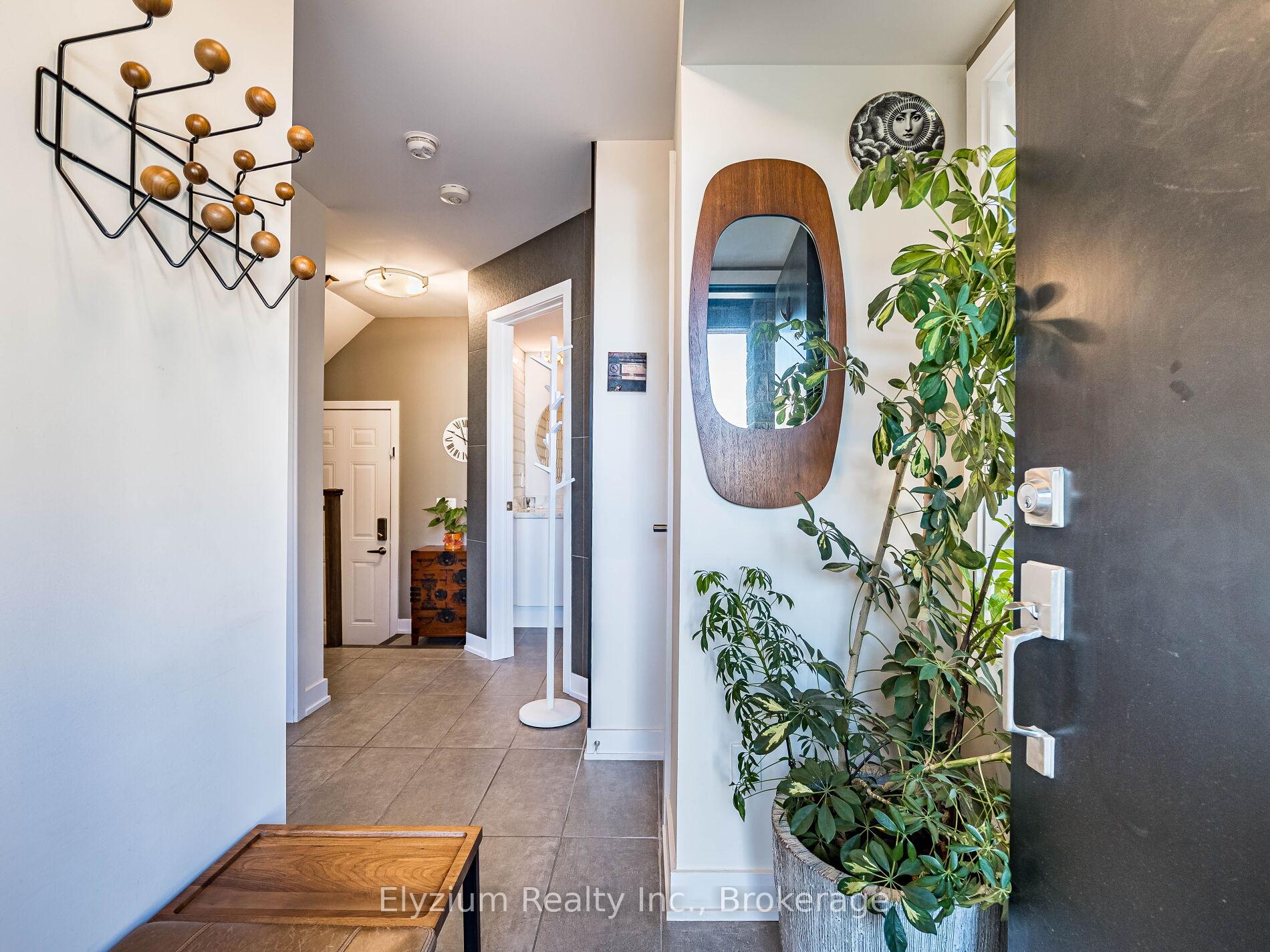 Photo 4 of 36 Barbini Drive, Vaughan, Vellore Village — HOMEH