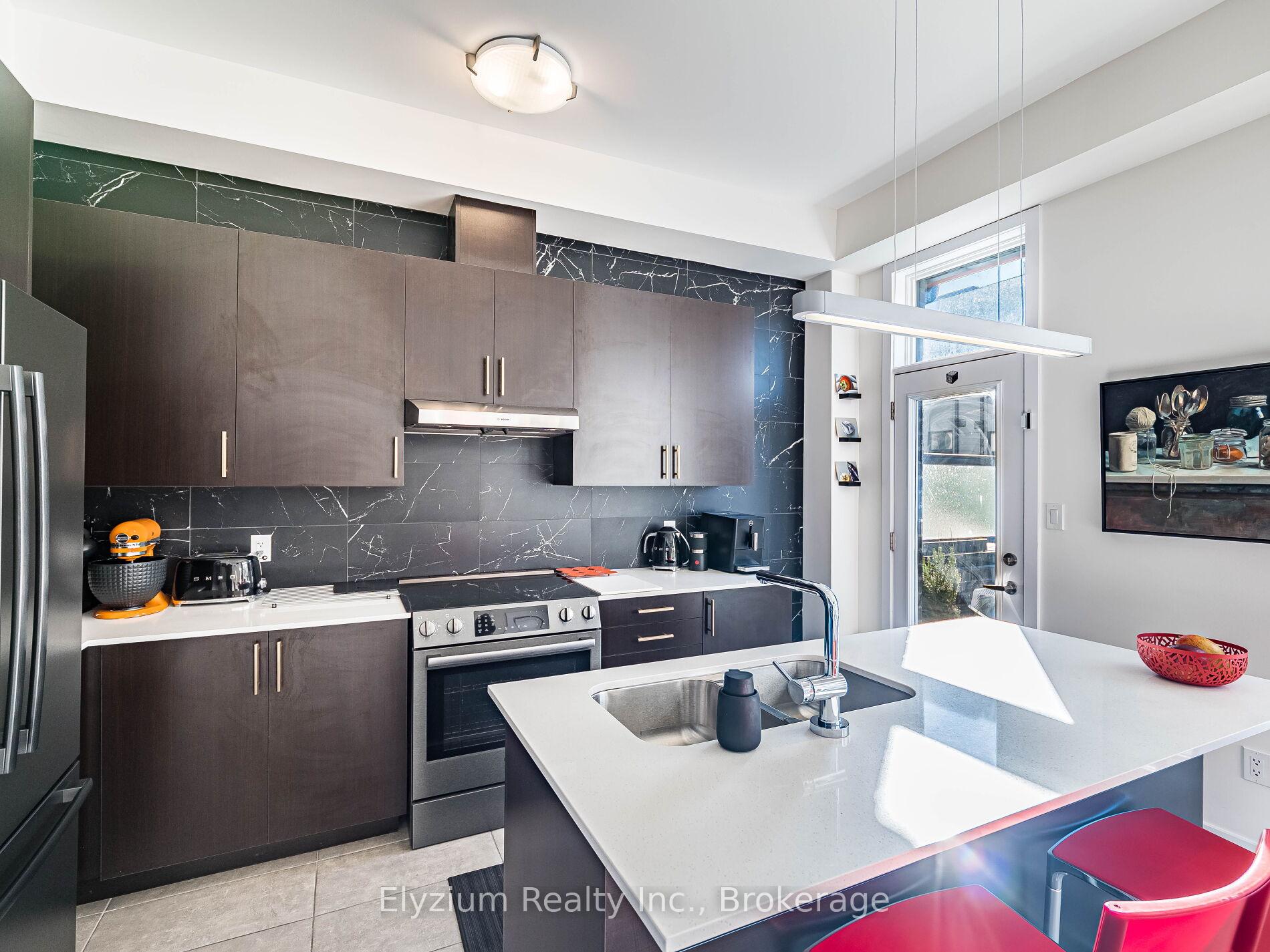 Photo 22 of 36 Barbini Drive, Vaughan, Vellore Village — HOMEH