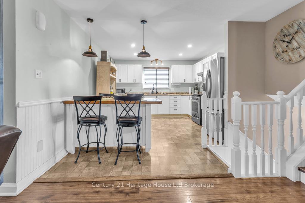 Photo 9 of 47 Beckett Boulevard, Tillsonburg — HOMEH