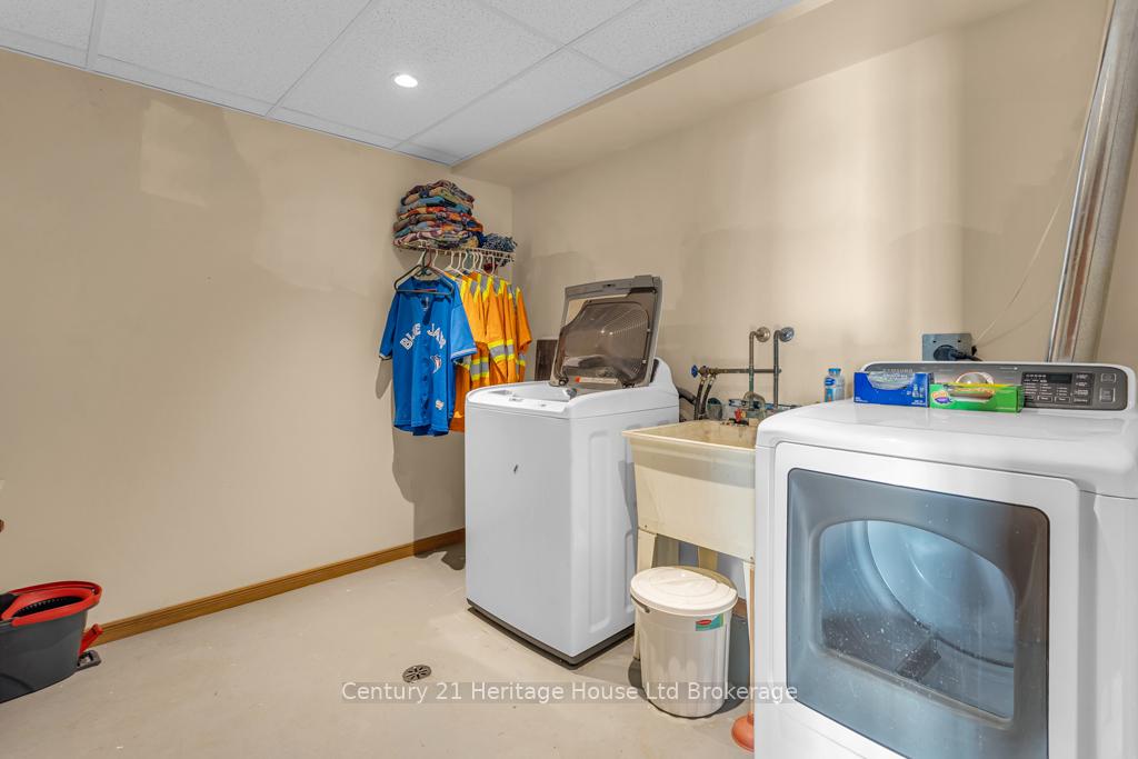 Photo 25 of 47 Beckett Boulevard, Tillsonburg — HOMEH