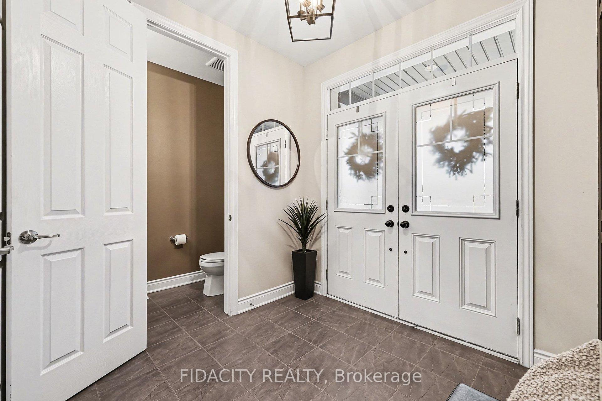 Photo 5 of 547 Parade Drive, Ottawa, Stittsville (South) — HOMEH