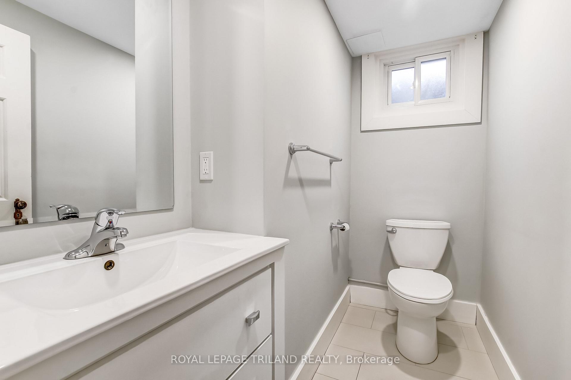 Photo 35 of 1965 Highland Heights, London, South P — HOMEH