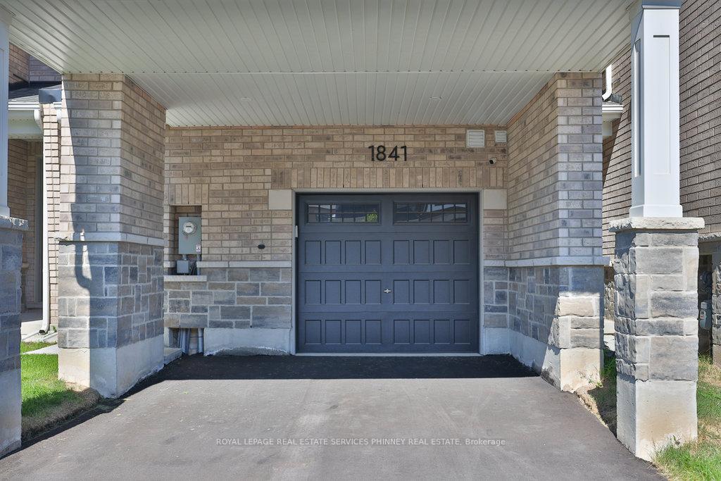 Photo 2 of 1841 Thames Circle, Milton, Bowes — HOMEH