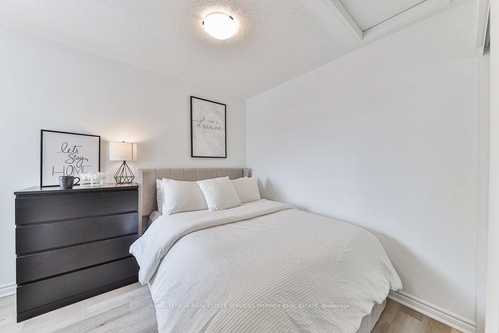 Photo 20 of 1841 Thames Circle, Milton, Bowes — HOMEH