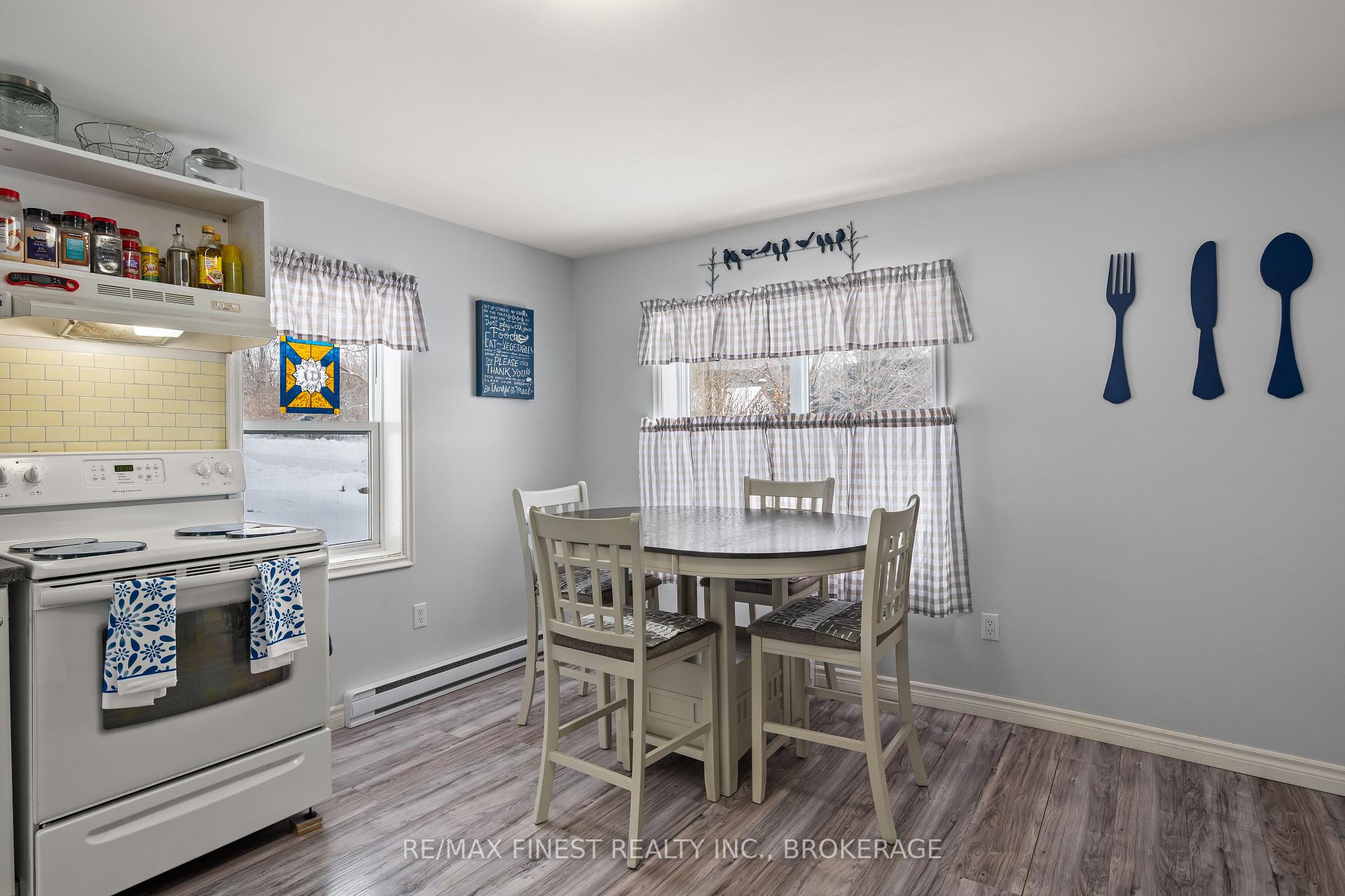 Photo 10 of 5593 Perth Road Crescent, Frontenac, Frontenac South — HOMEH