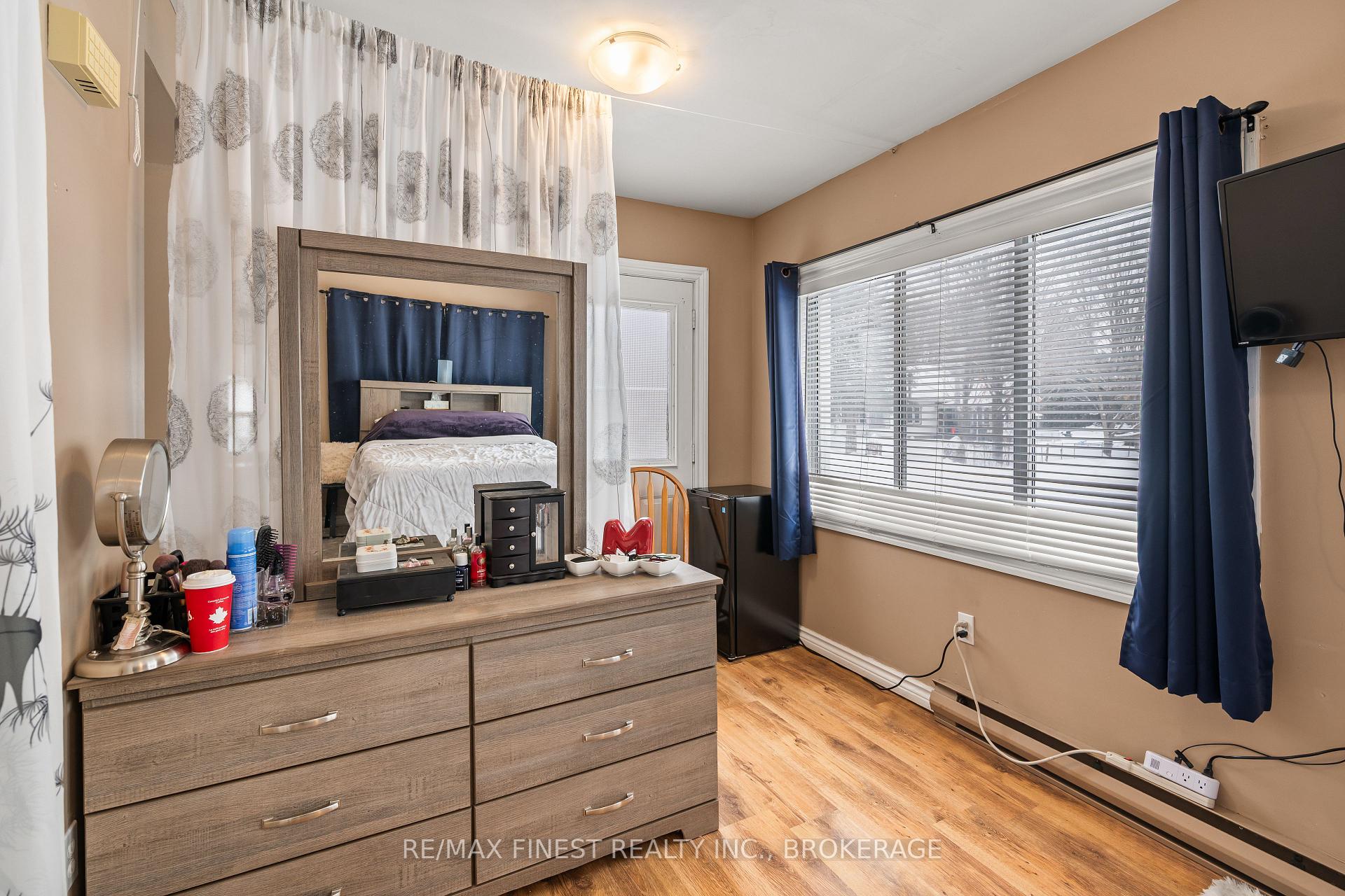 Photo 15 of 5593 Perth Road Crescent, Frontenac, Frontenac South — HOMEH
