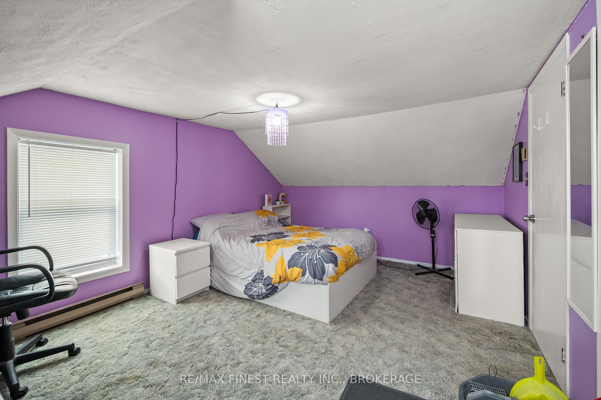 Photo 19 of 5593 Perth Road Crescent, Frontenac, Frontenac South — HOMEH