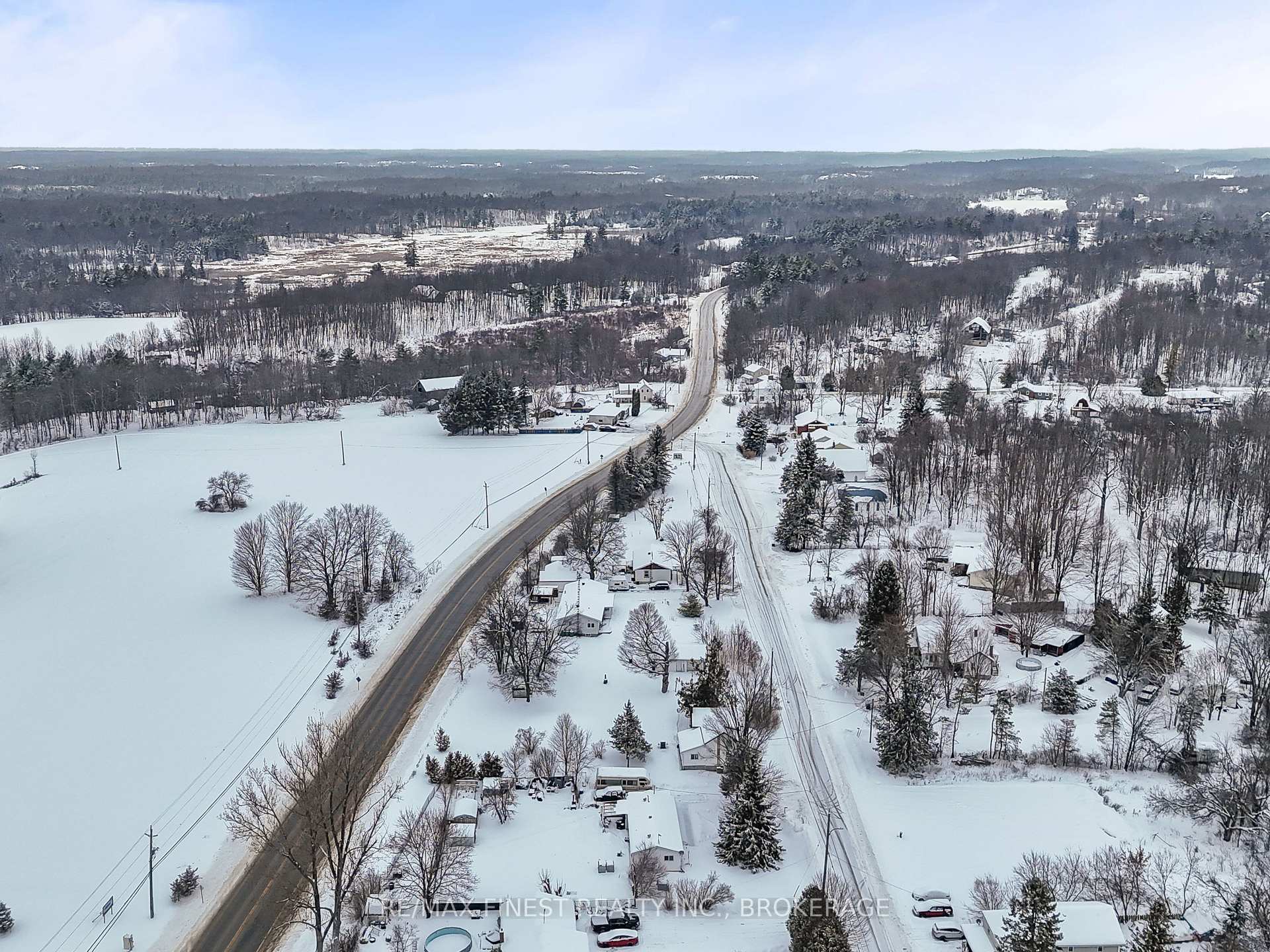 Photo 33 of 5593 Perth Road Crescent, Frontenac, Frontenac South — HOMEH