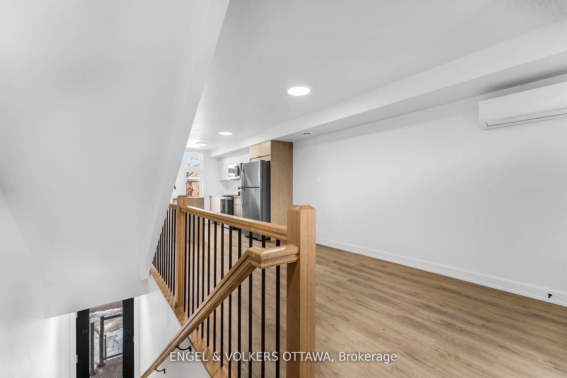 Photo 2 of Unit 3, 6A Monk Street, Ottawa, Glebe — HOMEH