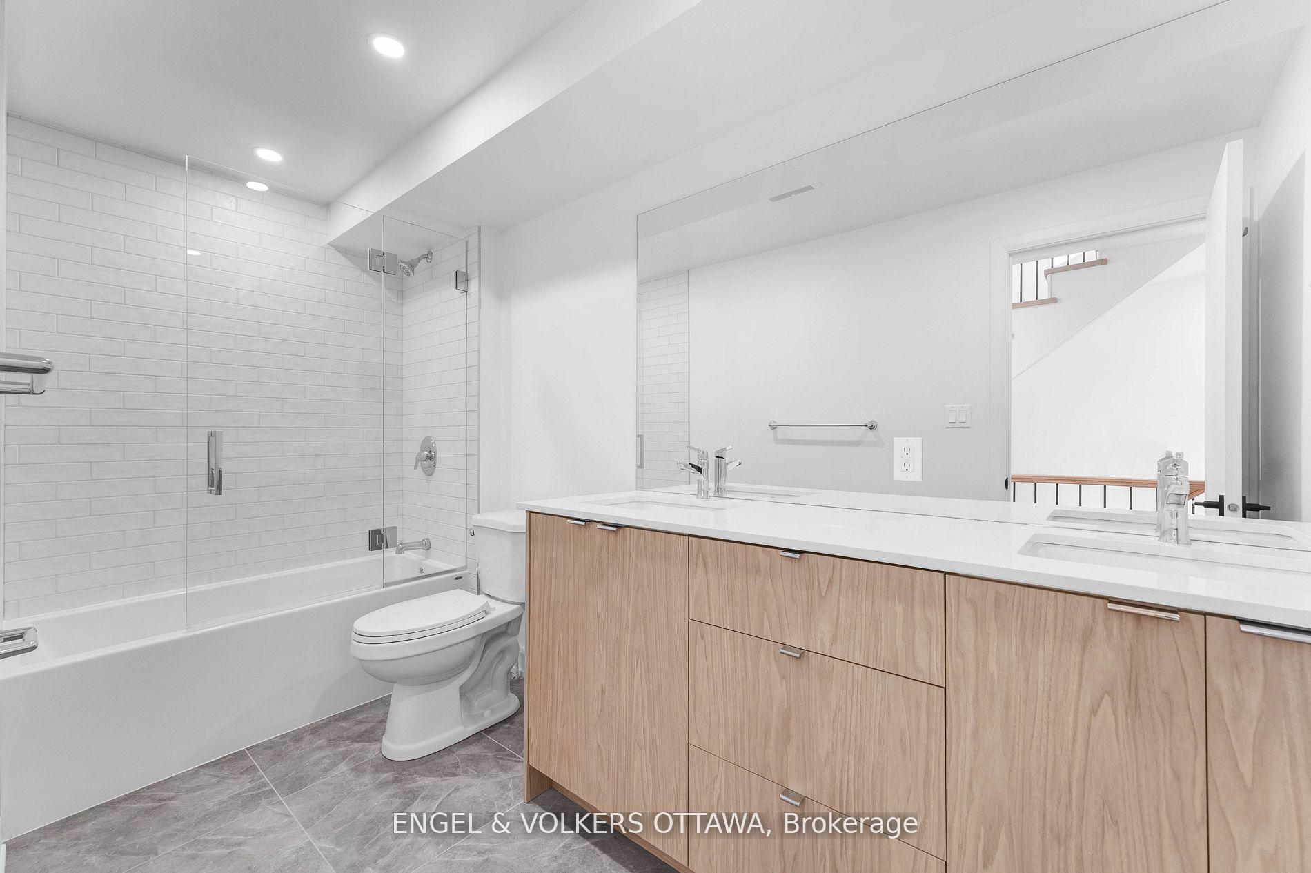 Photo 11 of Unit 3, 6A Monk Street, Ottawa, Glebe — HOMEH