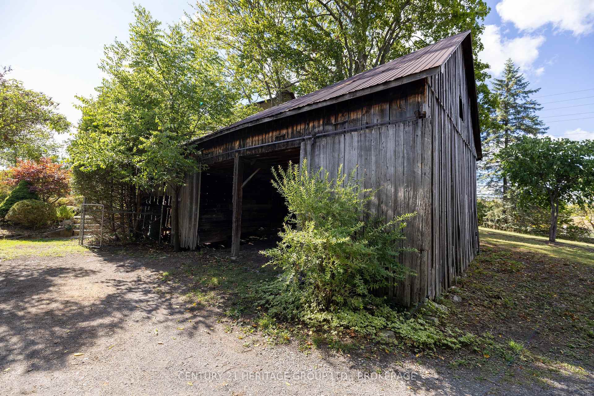 Photo 38 of 1049 Highway 2 E, Kingston, Kingston East (incl CFB Kingston) — HOMEH