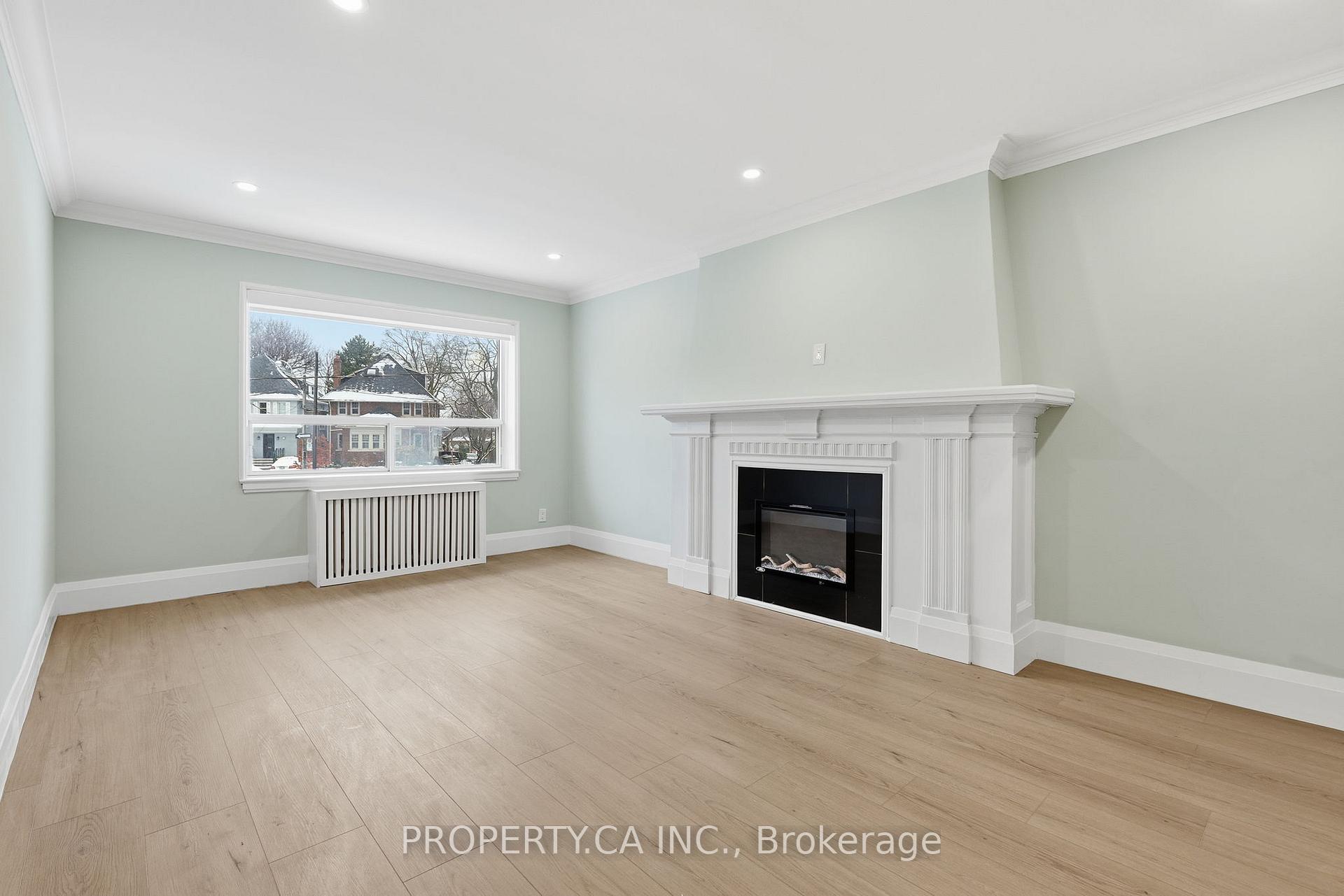 Photo 5 of Unit 2, 117 Cheritan Avenue, Toronto, Lawrence Park South — HOMEH