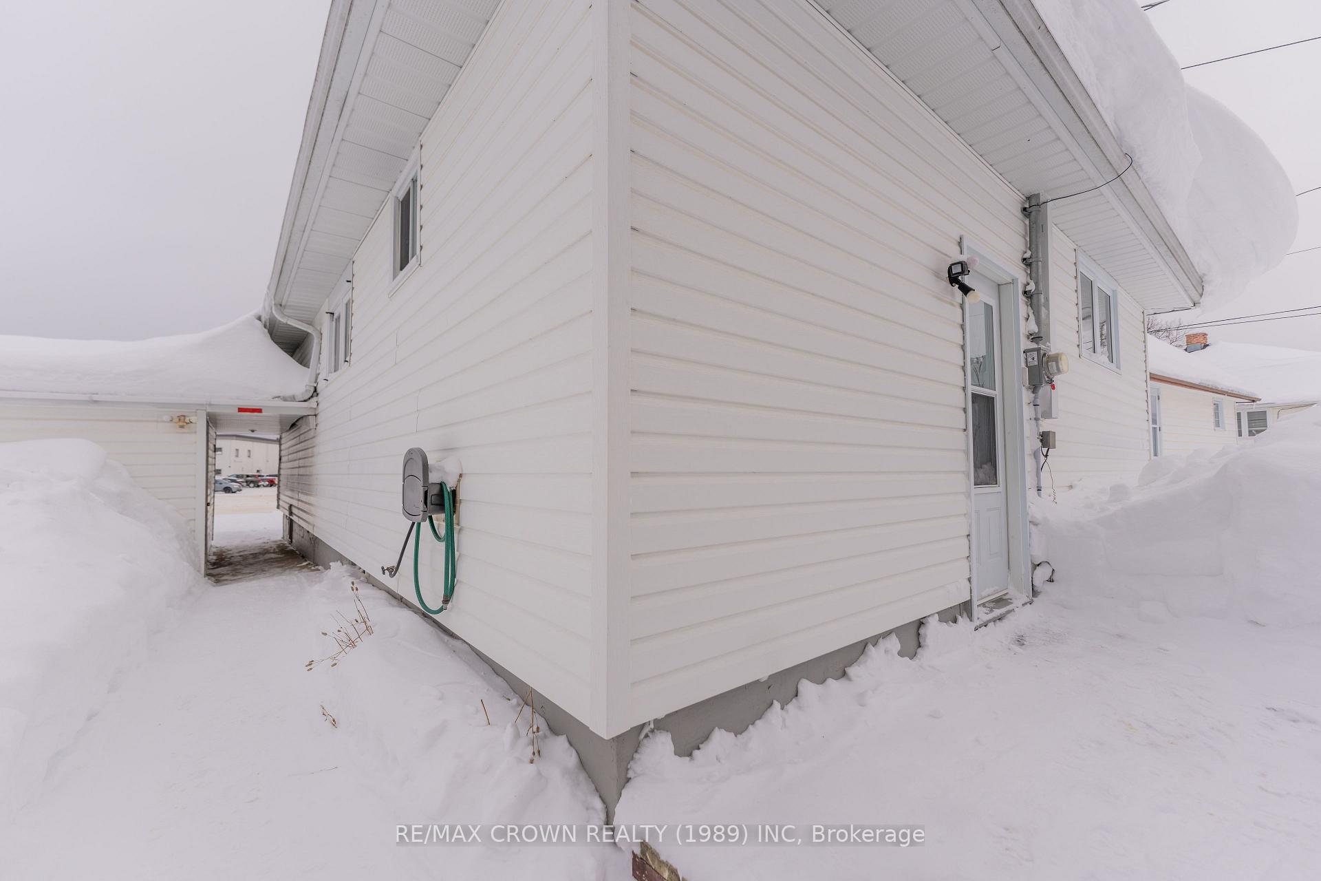 Photo 27 of 78 Devonshire Street, Kapuskasing — HOMEH