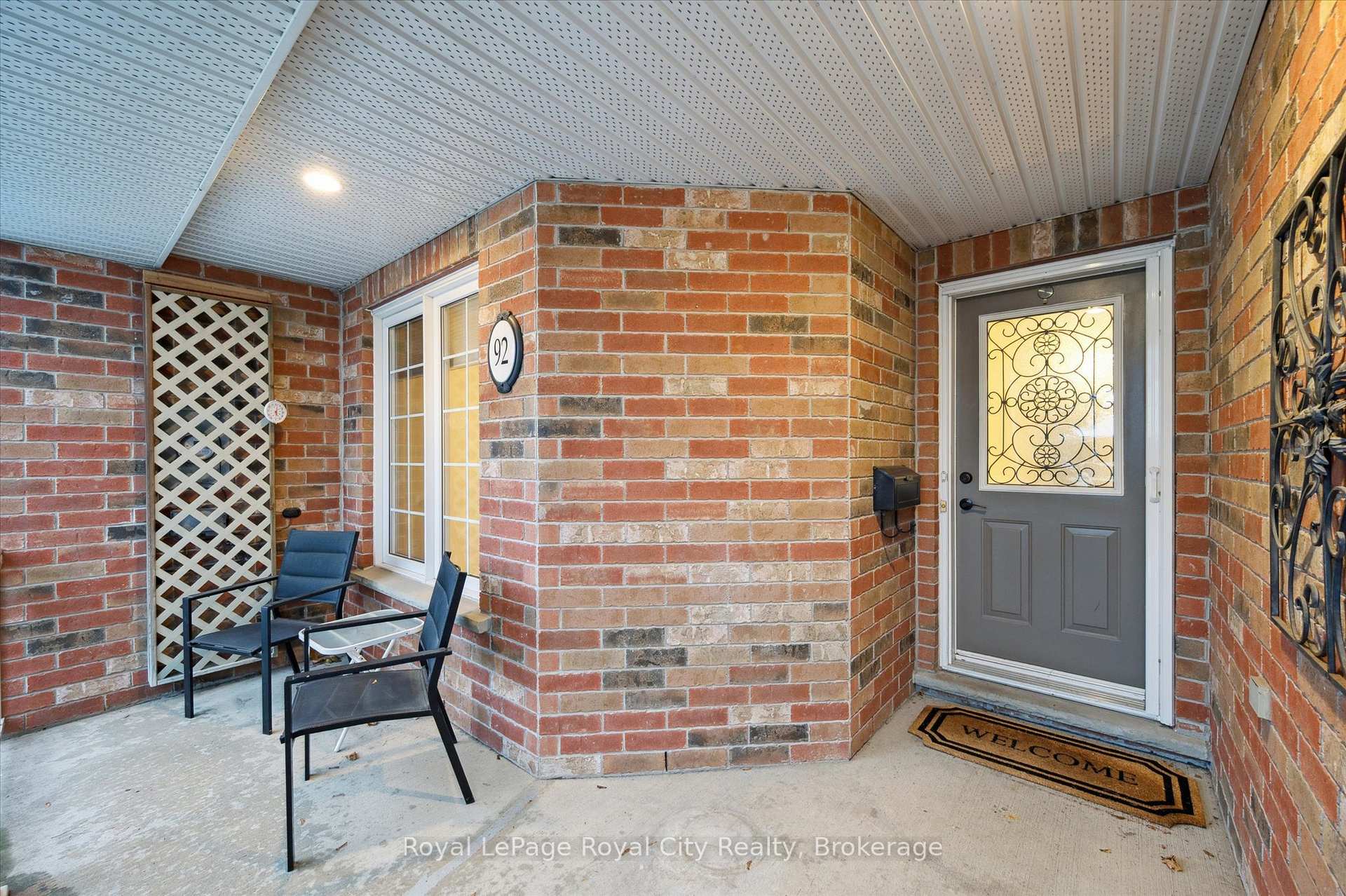 Photo 5 of 92 Schroder Crescent, Guelph, Grange Road — HOMEH
