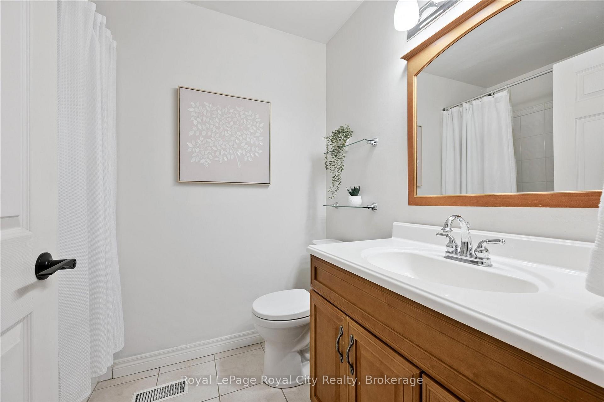 Photo 22 of 92 Schroder Crescent, Guelph, Grange Road — HOMEH