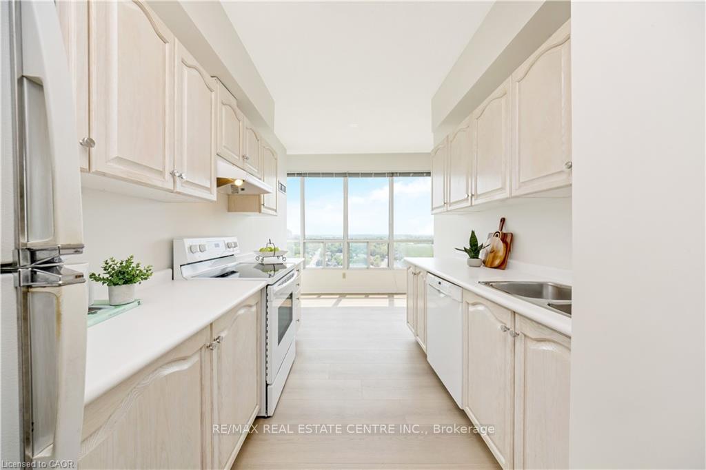 Photo 23 of Unit SS01, 100 Millside Drive, Milton, Old Milton — HOMEH