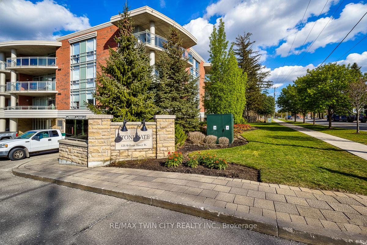 Photo 1 of 125 Wilson Street W, Hamilton, Beasley — HOMEH