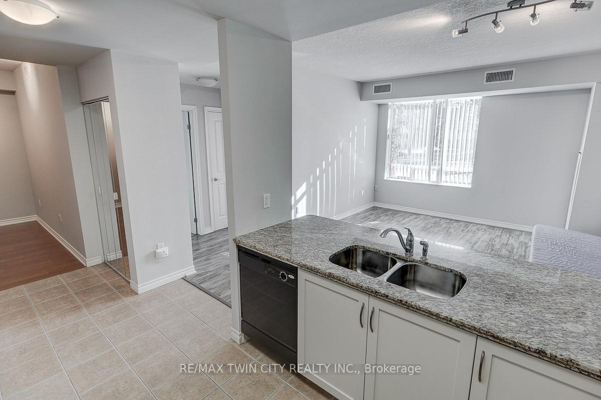 Photo 7 of 125 Wilson Street W, Hamilton, Beasley — HOMEH