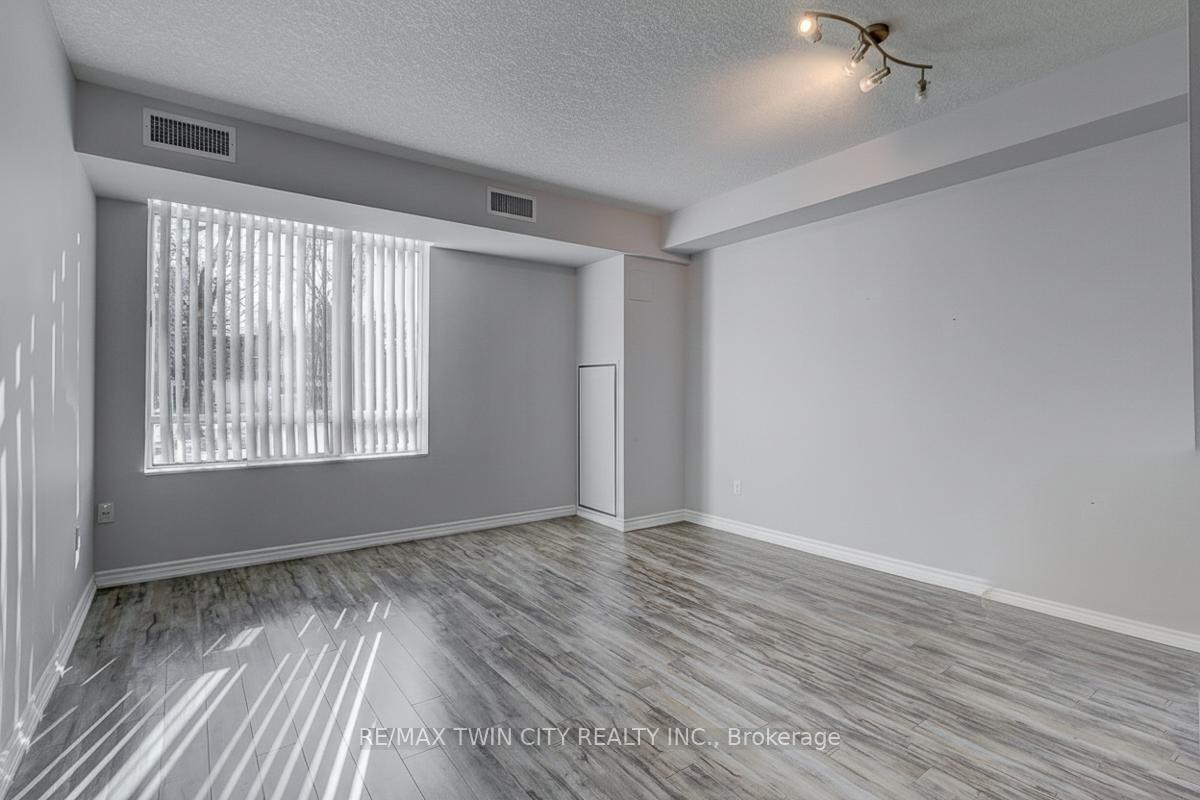 Photo 9 of 125 Wilson Street W, Hamilton, Beasley — HOMEH