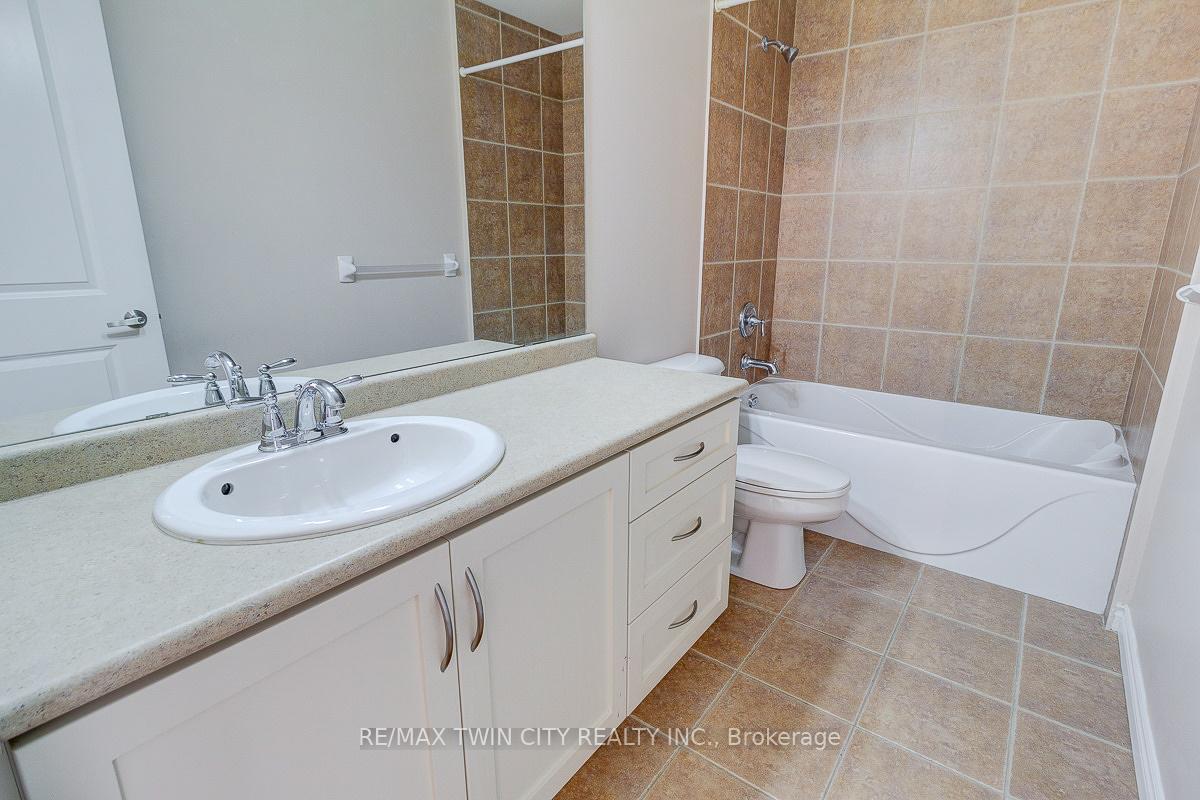 Photo 14 of 125 Wilson Street W, Hamilton, Beasley — HOMEH