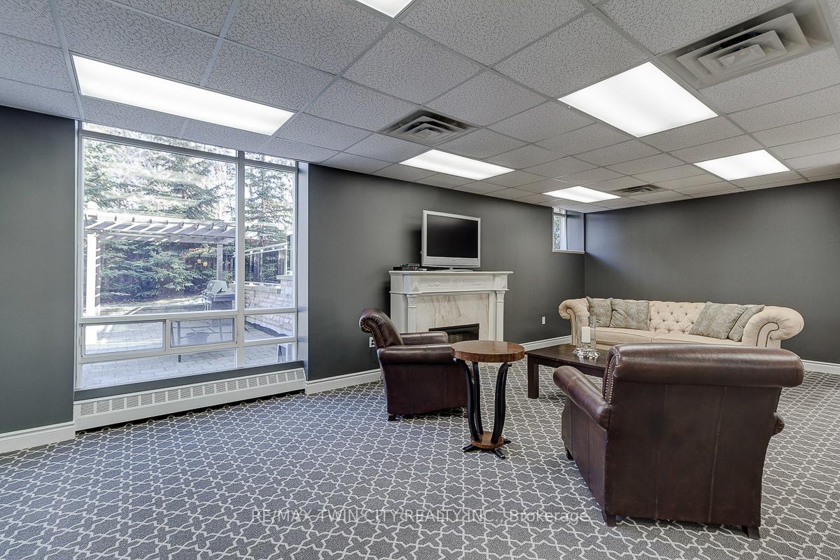 Photo 18 of 125 Wilson Street W, Hamilton, Beasley — HOMEH