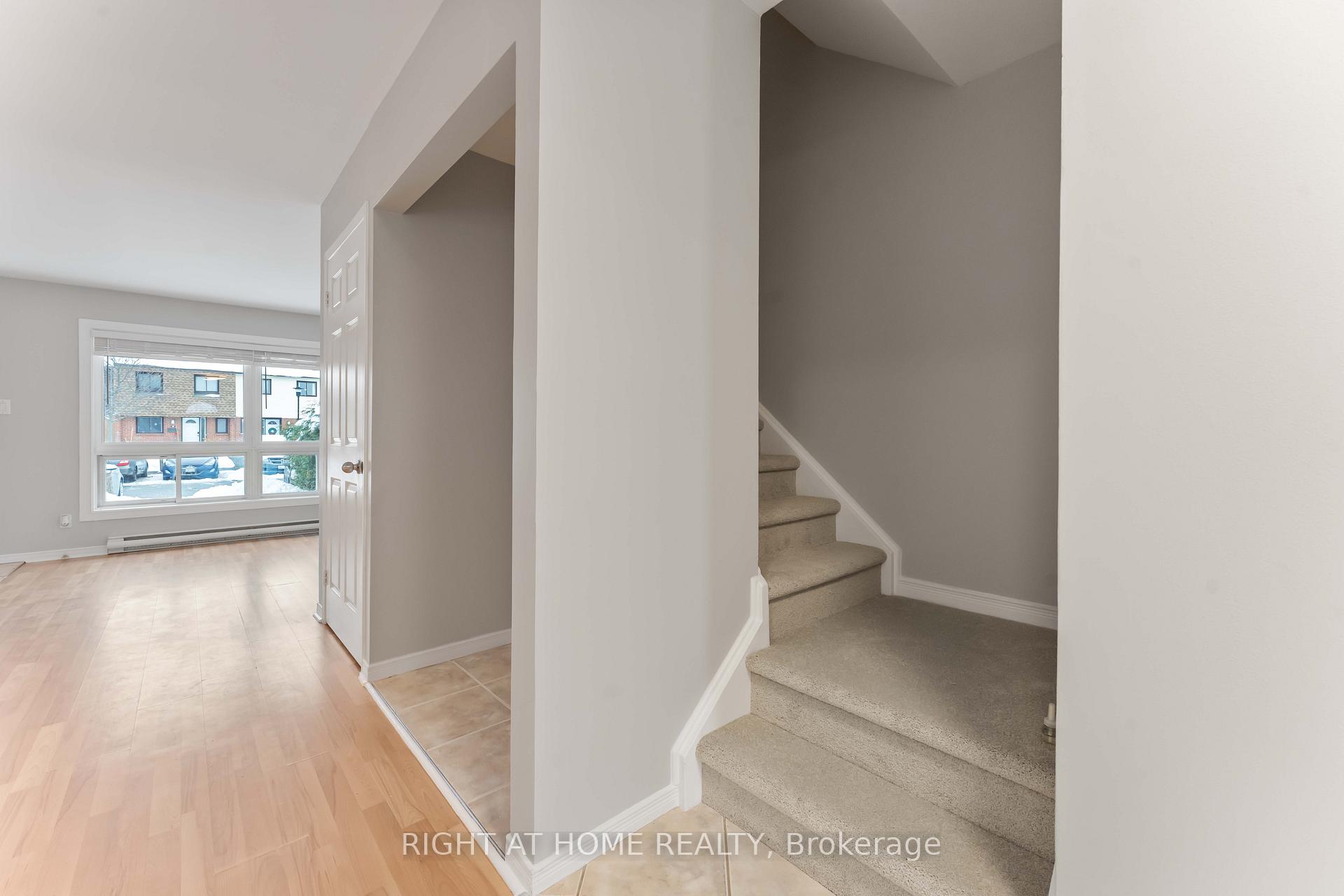 Photo 4 of 25B Bertona Street, Ottawa, Craig Henry/Woodvale — HOMEH