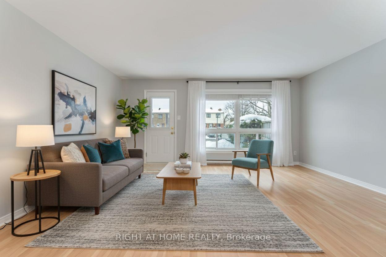 Photo 5 of 25B Bertona Street, Ottawa, Craig Henry/Woodvale — HOMEH