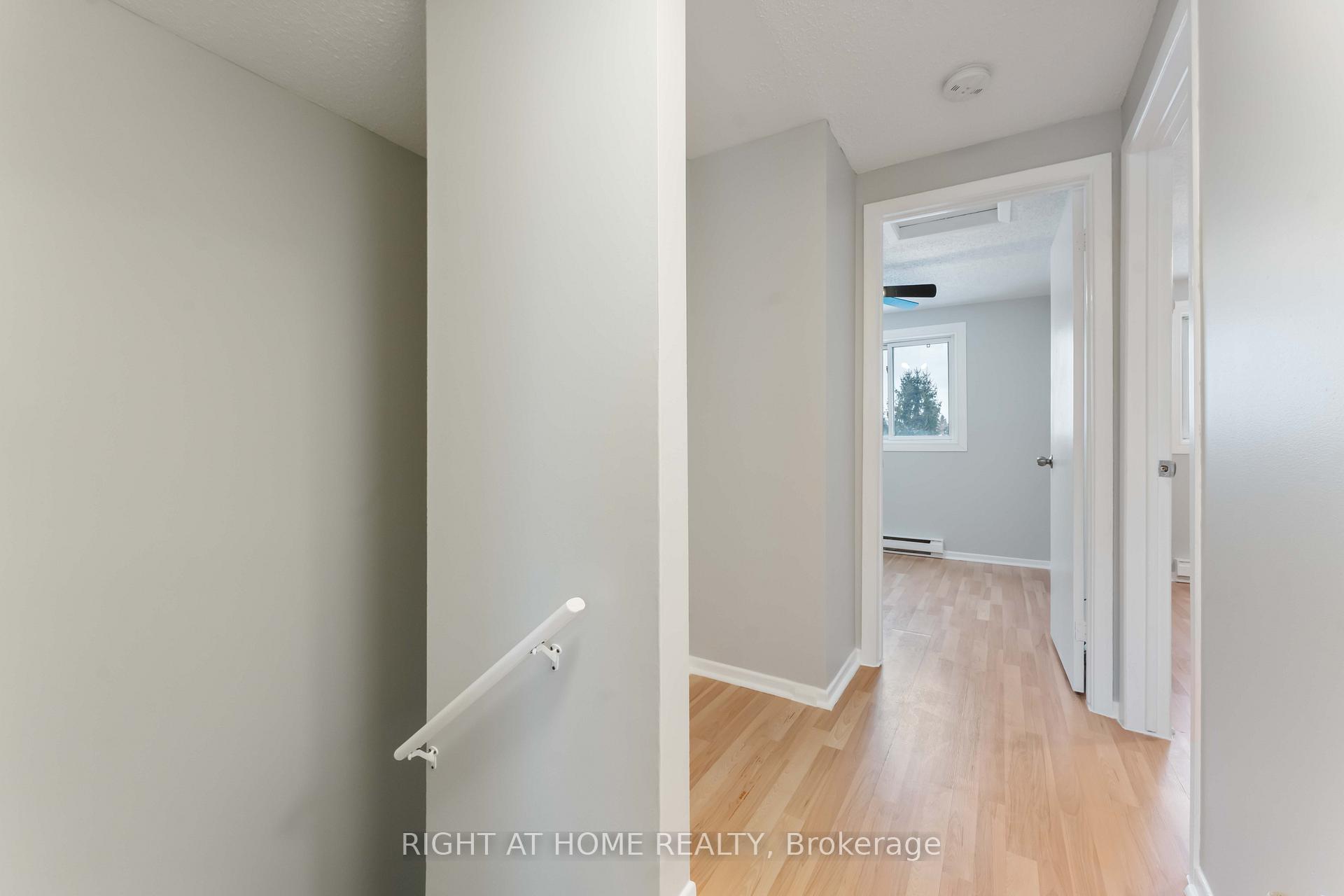 Photo 16 of 25B Bertona Street, Ottawa, Craig Henry/Woodvale — HOMEH