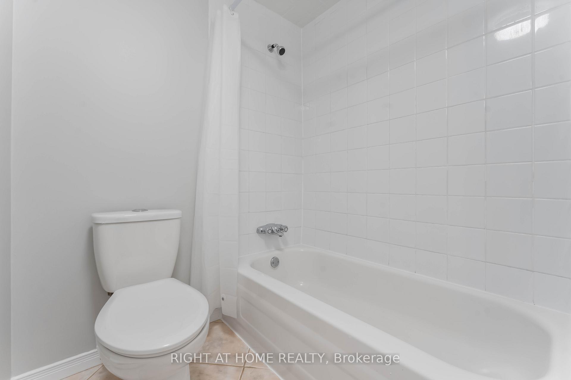 Photo 22 of 25B Bertona Street, Ottawa, Craig Henry/Woodvale — HOMEH