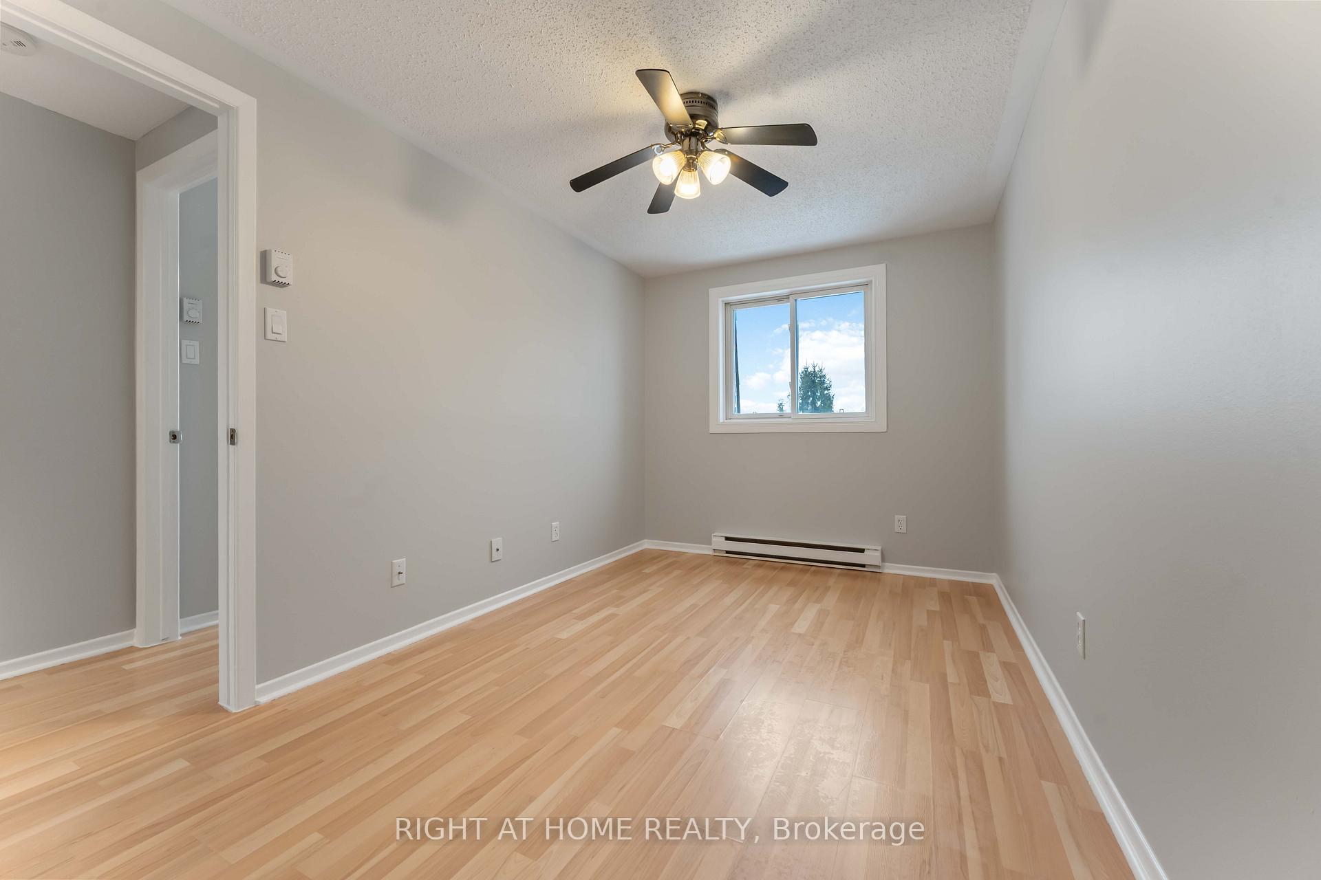 Photo 24 of 25B Bertona Street, Ottawa, Craig Henry/Woodvale — HOMEH
