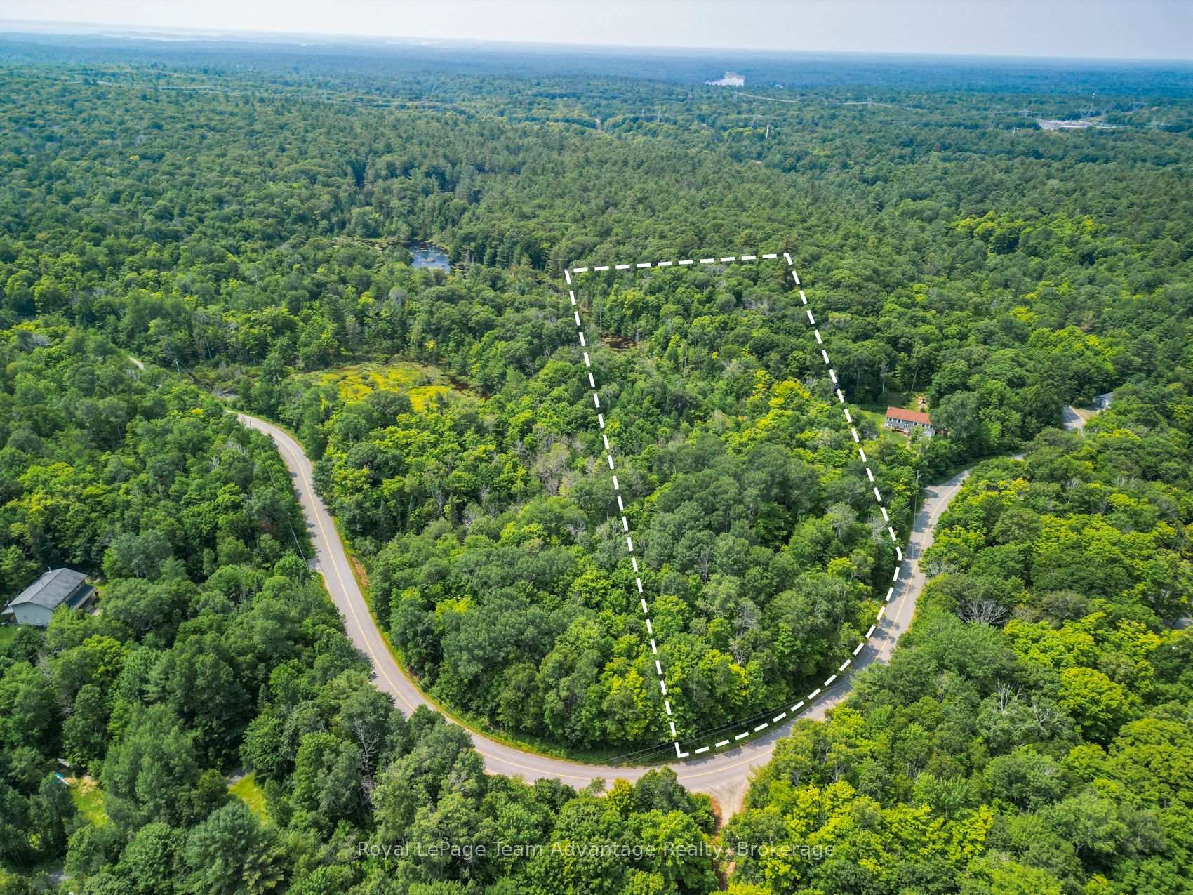 Photo 2 of 25 Long Lake Estates - Part 1 Road, Central Frontenac, Frontenac Centre — HOMEH