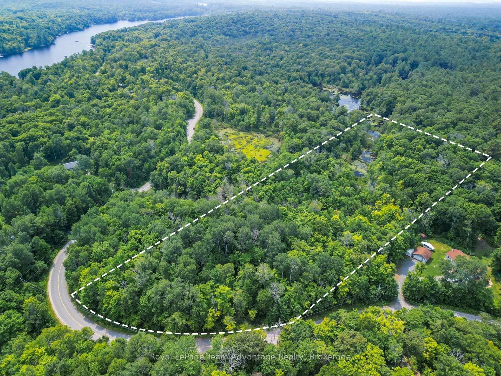Photo 5 of 25 Long Lake Estates - Part 1 Road, Central Frontenac, Frontenac Centre — HOMEH