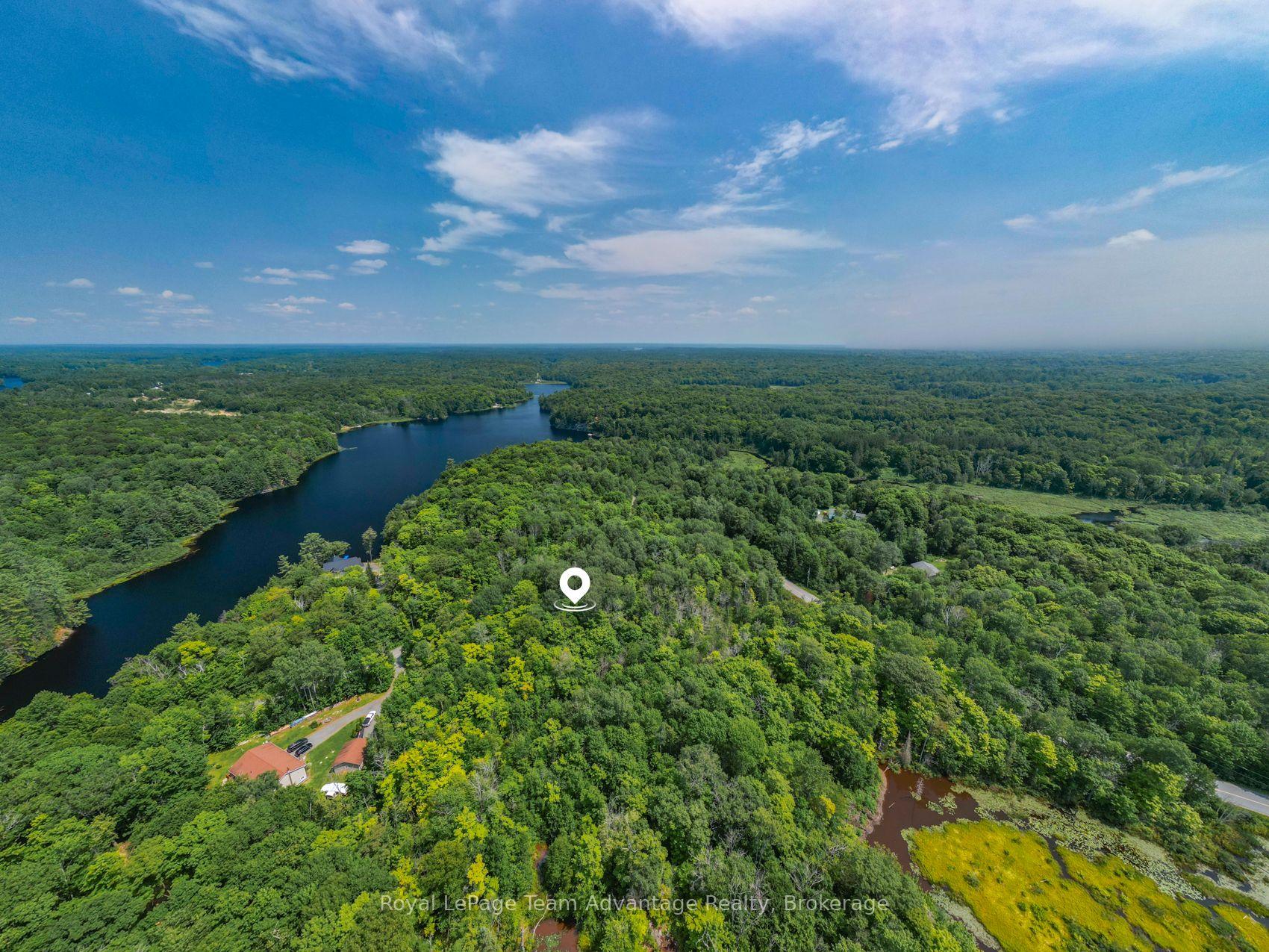 Photo 8 of 25 Long Lake Estates - Part 1 Road, Central Frontenac, Frontenac Centre — HOMEH