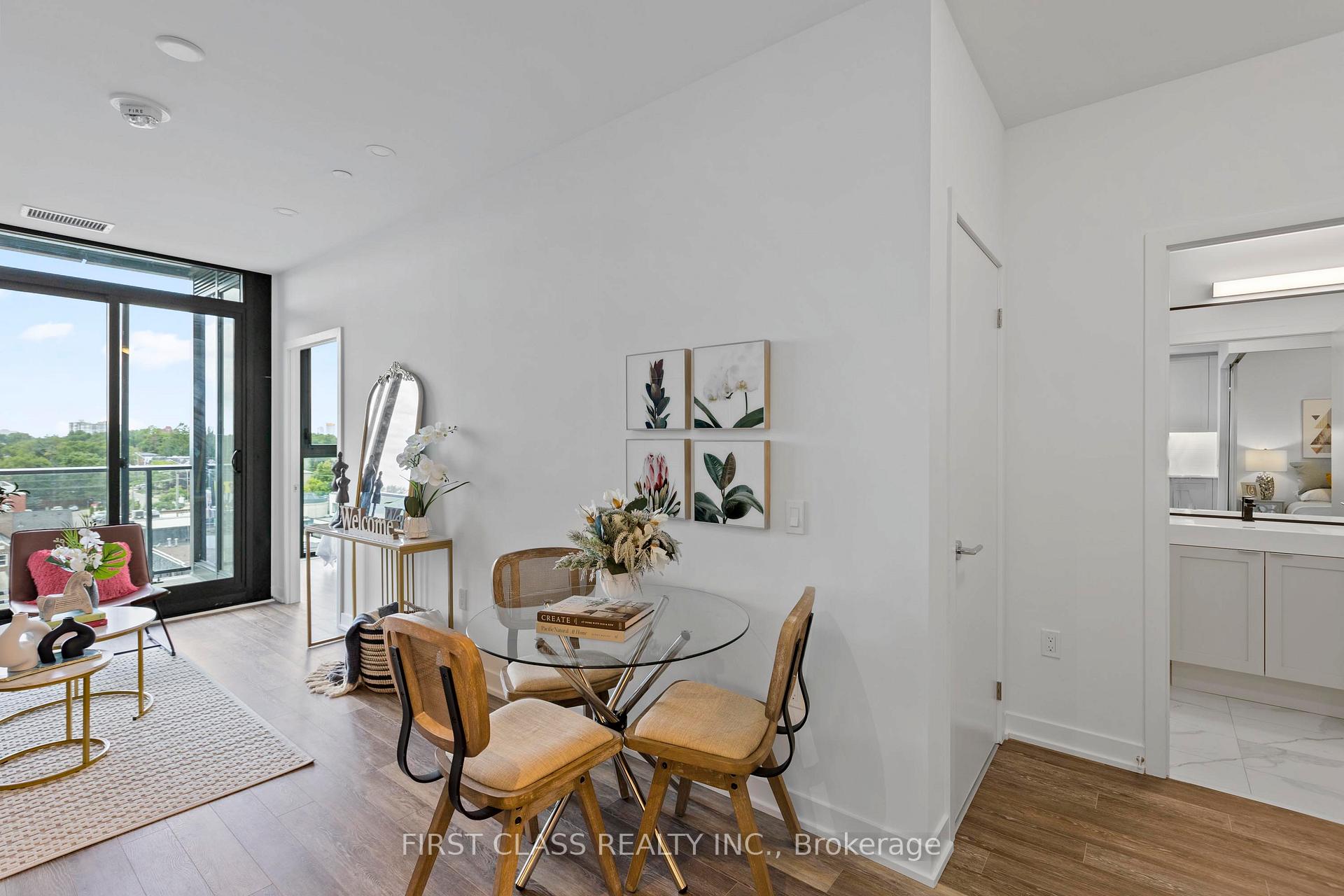 Photo 6 of Unit 721, 250 Lawrence Avenue W, Toronto, Lawrence Park North — HOMEH