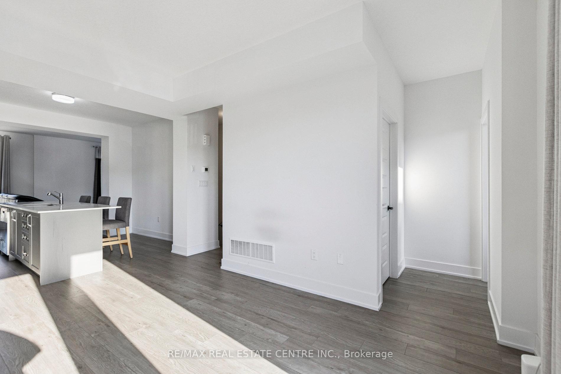 Photo 9 of Unit 62, 99 Roger Street, Waterloo — HOMEH