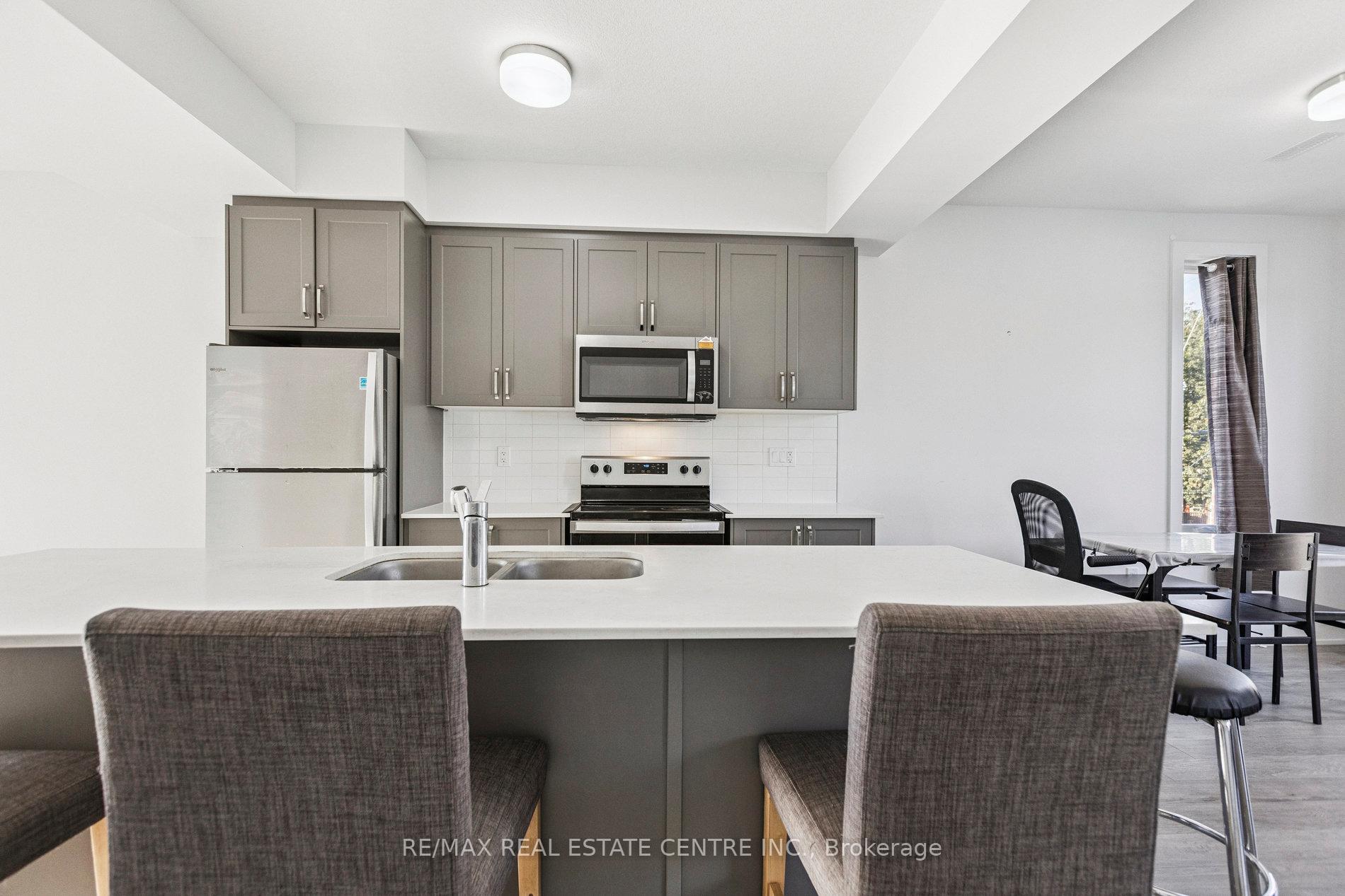 Photo 13 of Unit 62, 99 Roger Street, Waterloo — HOMEH