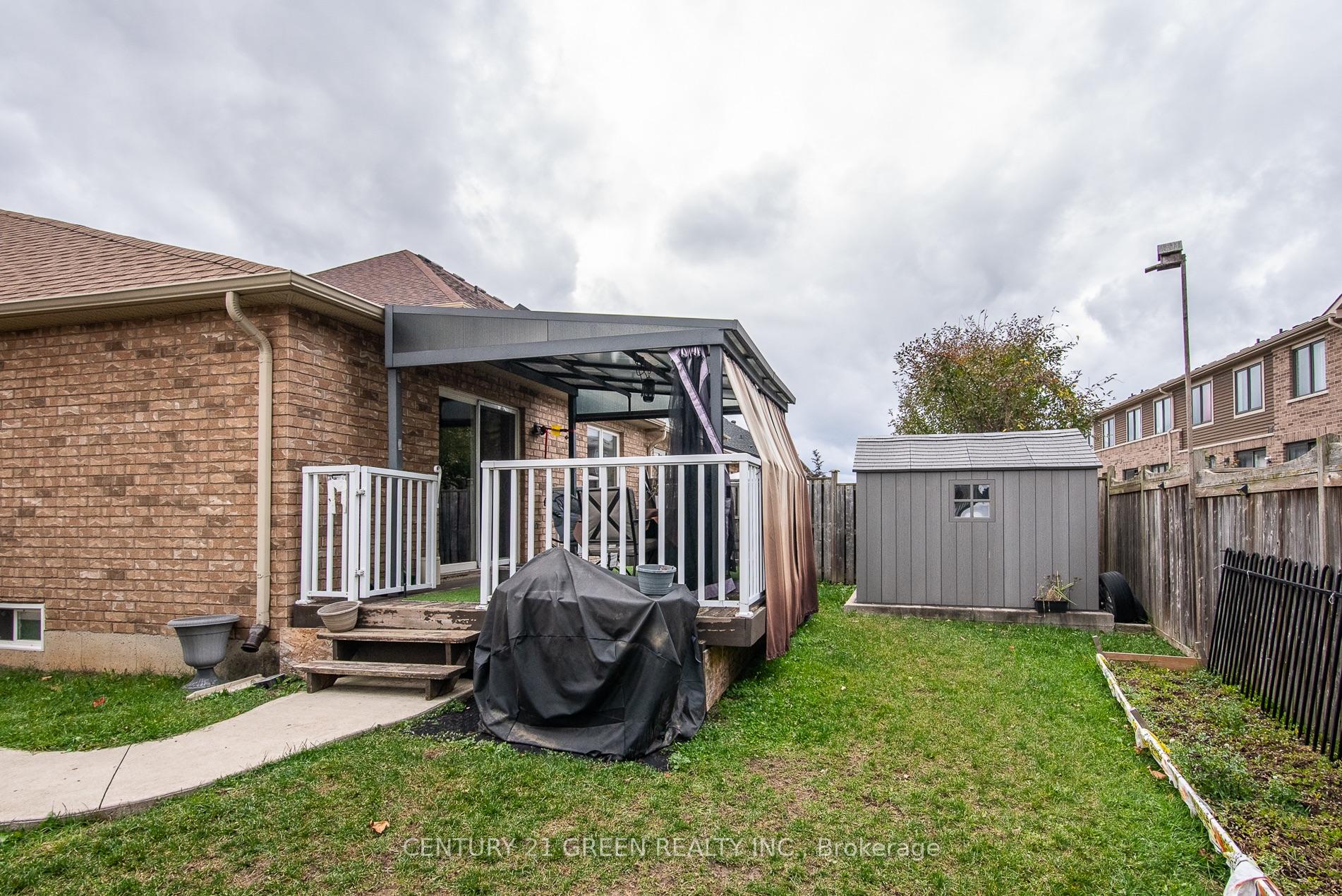Photo 5 of 57 Hannon Crescent, Hamilton, Rural Glanbrook — HOMEH