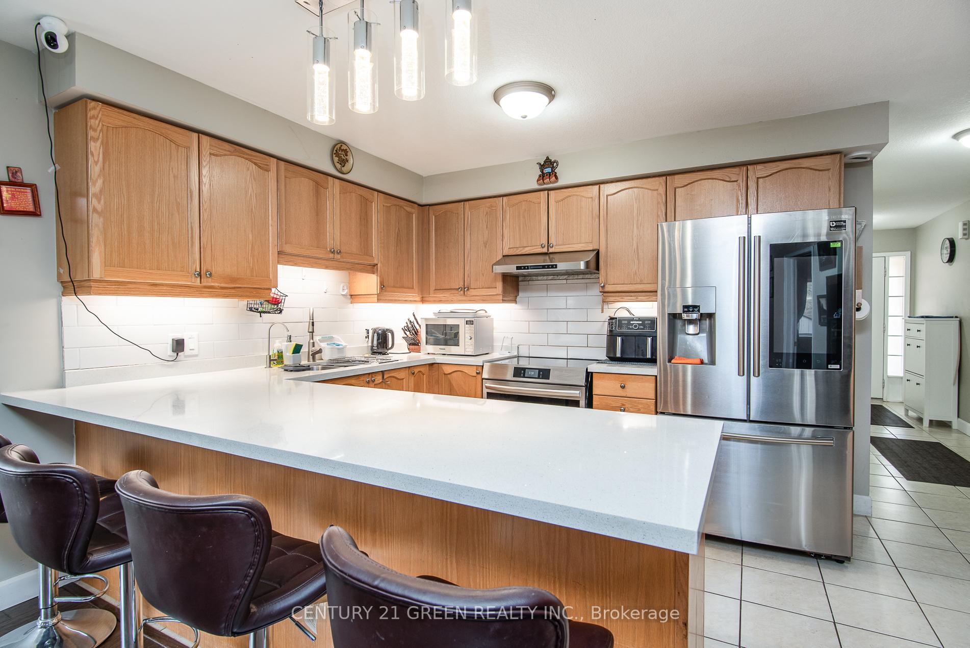 Photo 22 of 57 Hannon Crescent, Hamilton, Rural Glanbrook — HOMEH