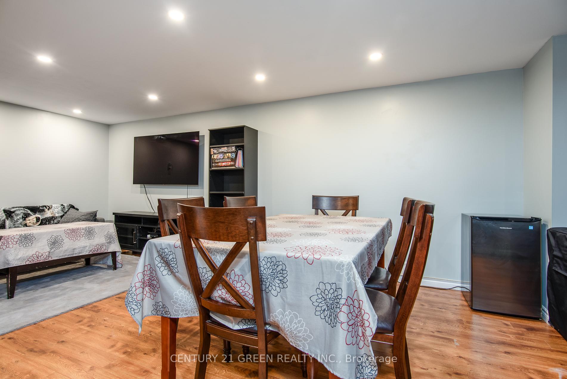 Photo 39 of 57 Hannon Crescent, Hamilton, Rural Glanbrook — HOMEH