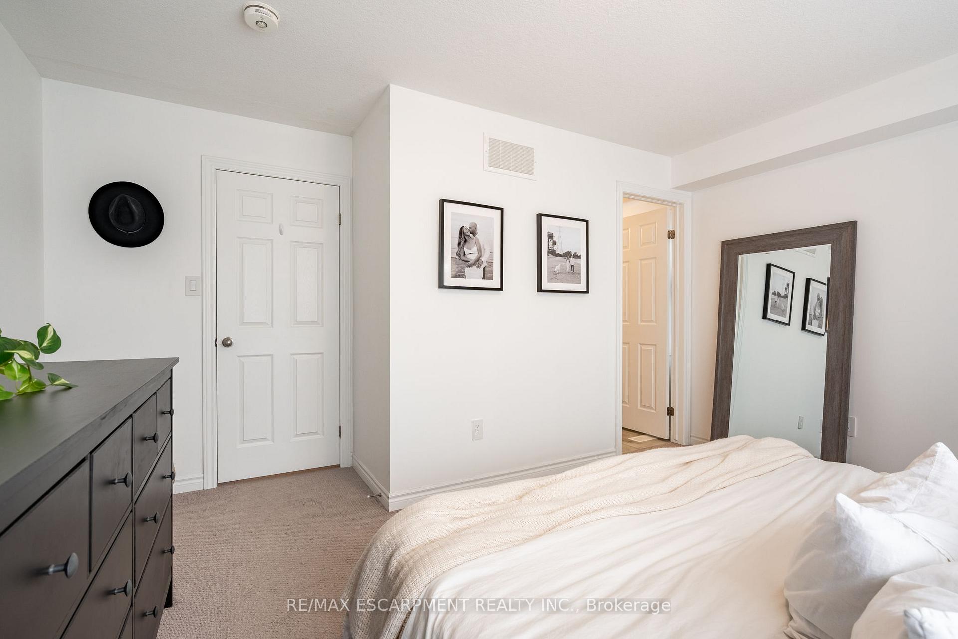 Photo 20 of Unit 45, 219 Dundas Street E, Hamilton, Waterdown — HOMEH